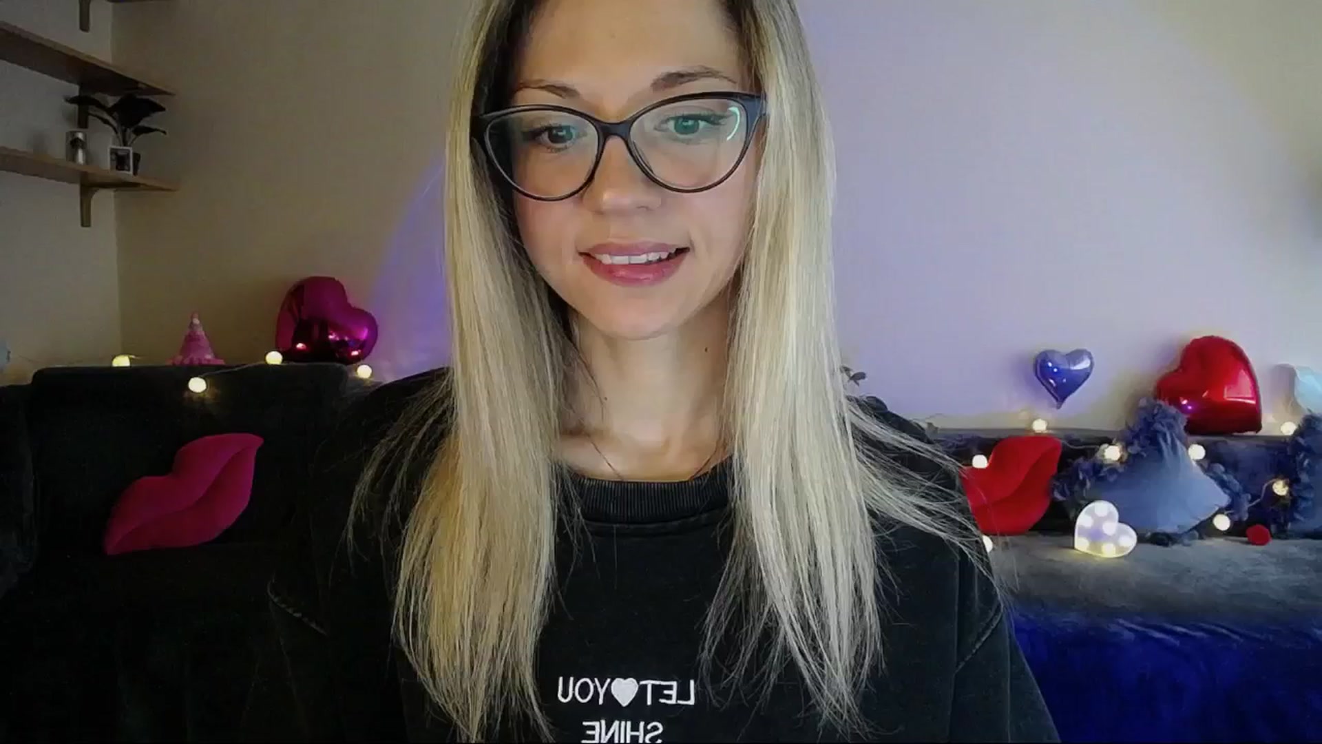 Gallery image thumbnail from Sunshine_alis's myfreecams stream on, 05/06/2025, 13:35 image 20 of 20