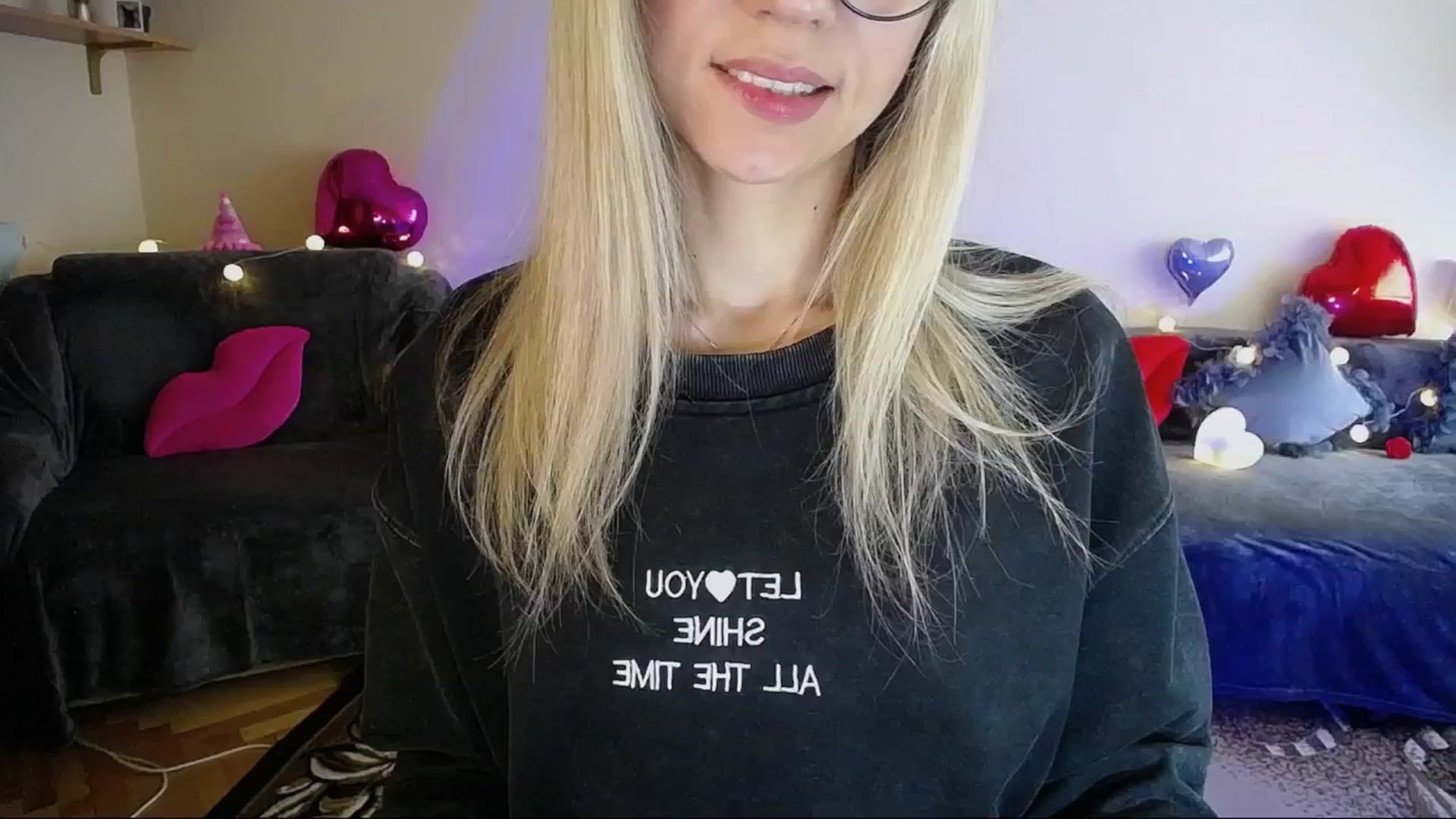 Gallery image thumbnail from Sunshine_alis's myfreecams stream on, 05/06/2025, 13:35 image 4 of 20