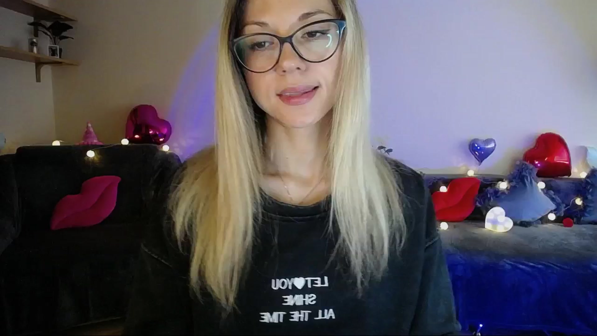 Gallery image thumbnail from Sunshine_alis's myfreecams stream on, 05/06/2025, 15:50 image 6 of 20
