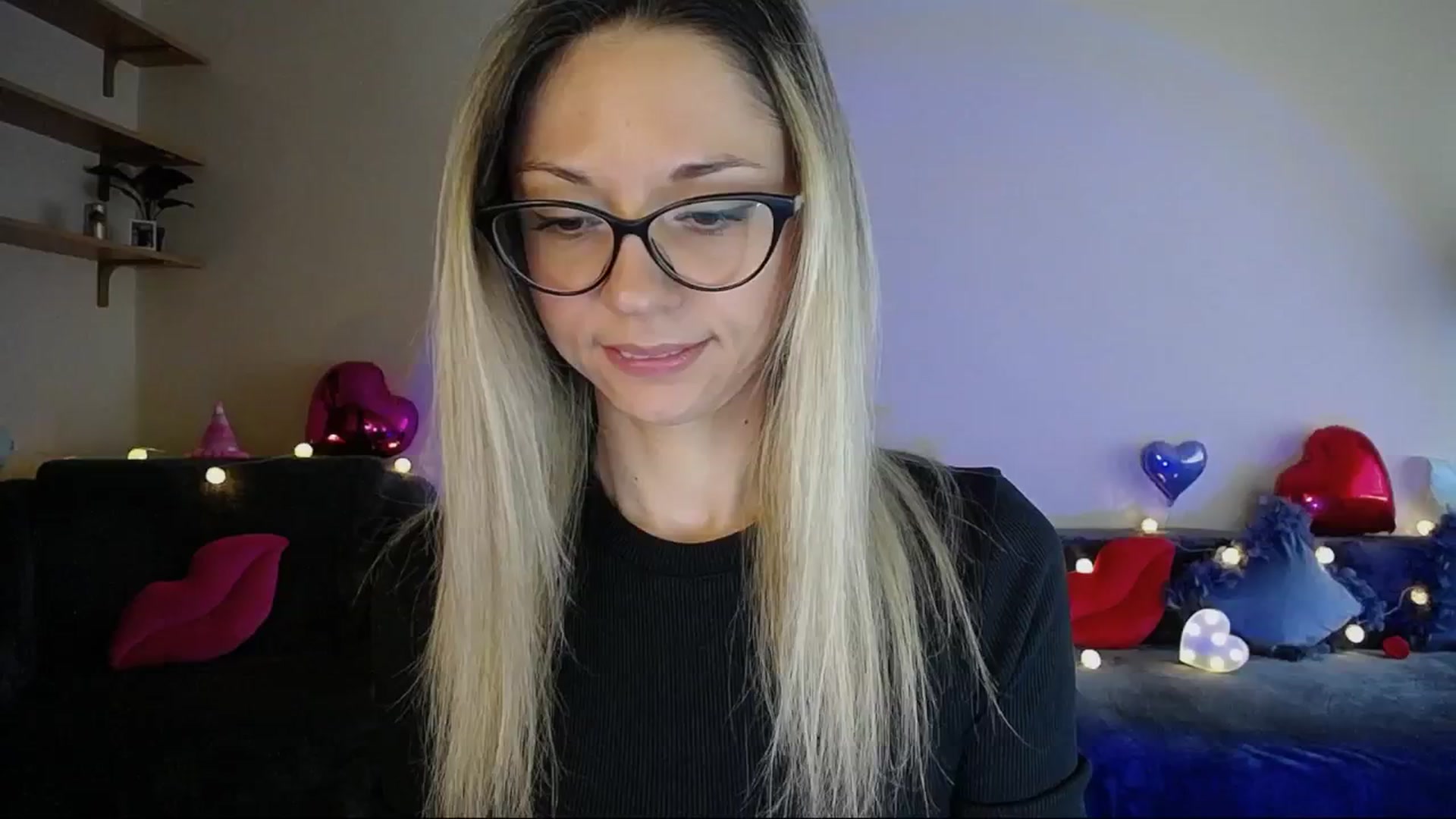 Gallery image thumbnail from Sunshine_alis's myfreecams stream on, 05/07/2025, 14:35 image 12 of 20