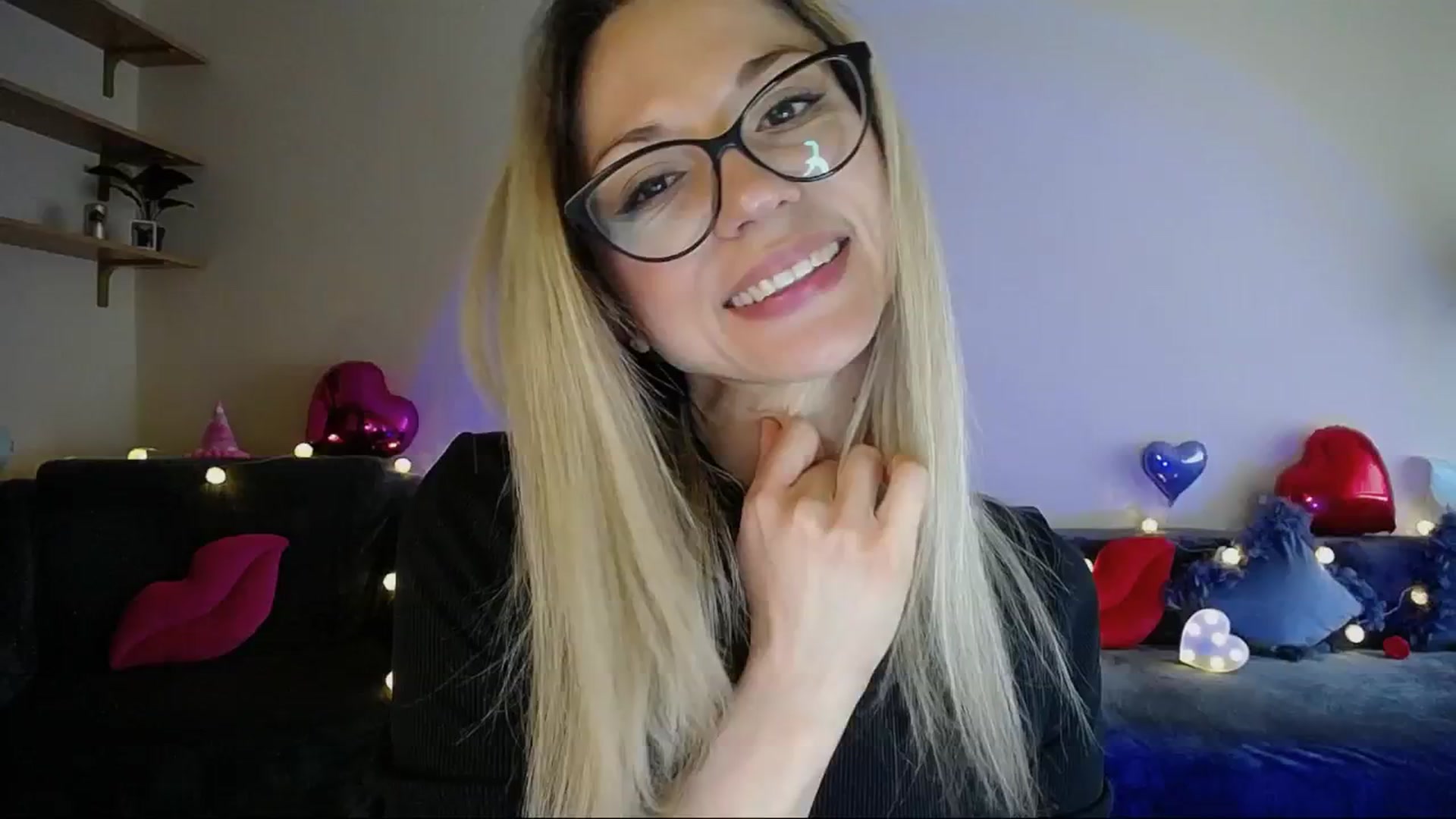 Gallery image thumbnail from Sunshine_alis's myfreecams stream on, 05/07/2025, 14:35 image 14 of 20