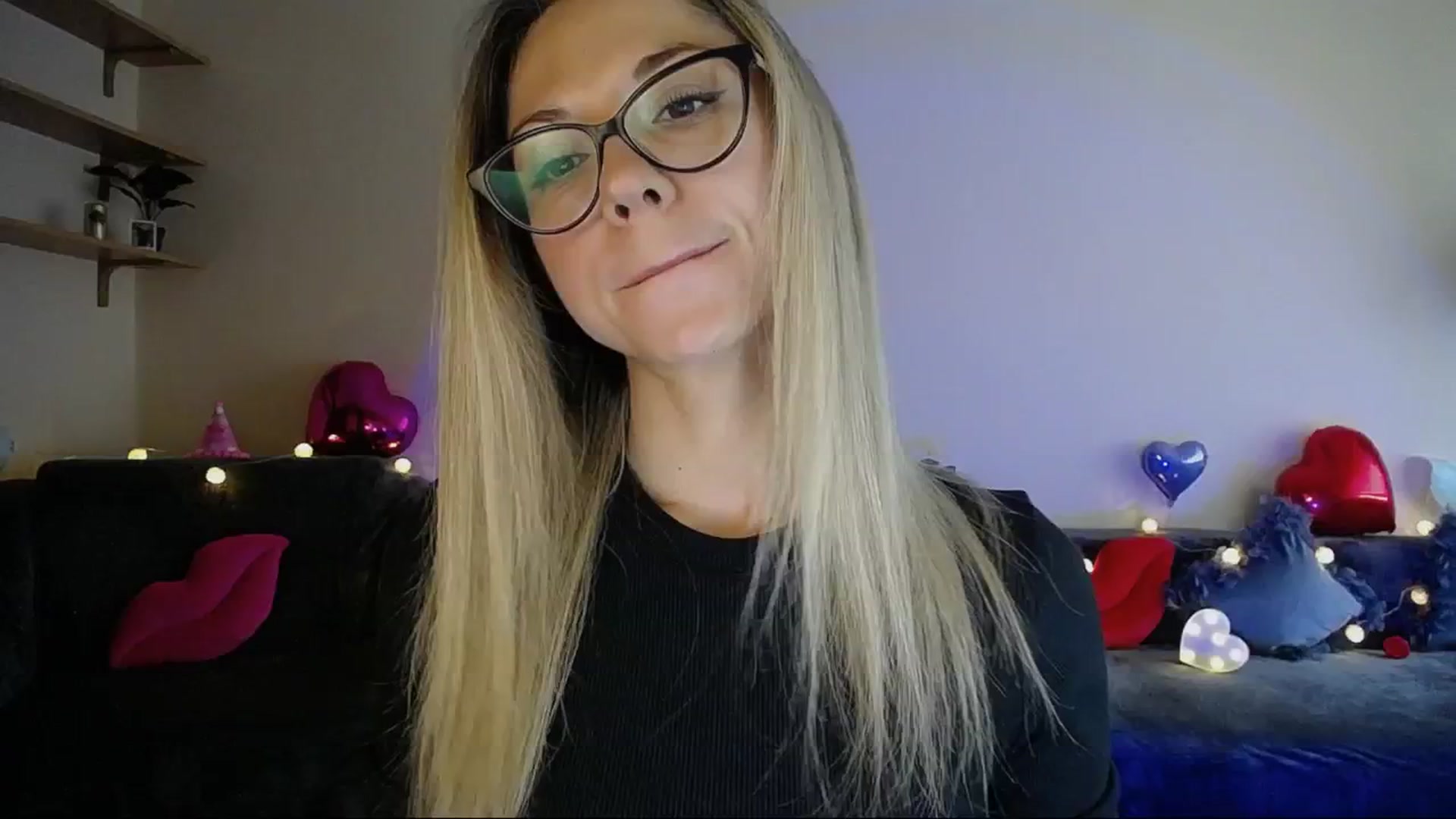 Gallery image thumbnail from Sunshine_alis's myfreecams stream on, 05/07/2025, 14:35 image 10 of 20