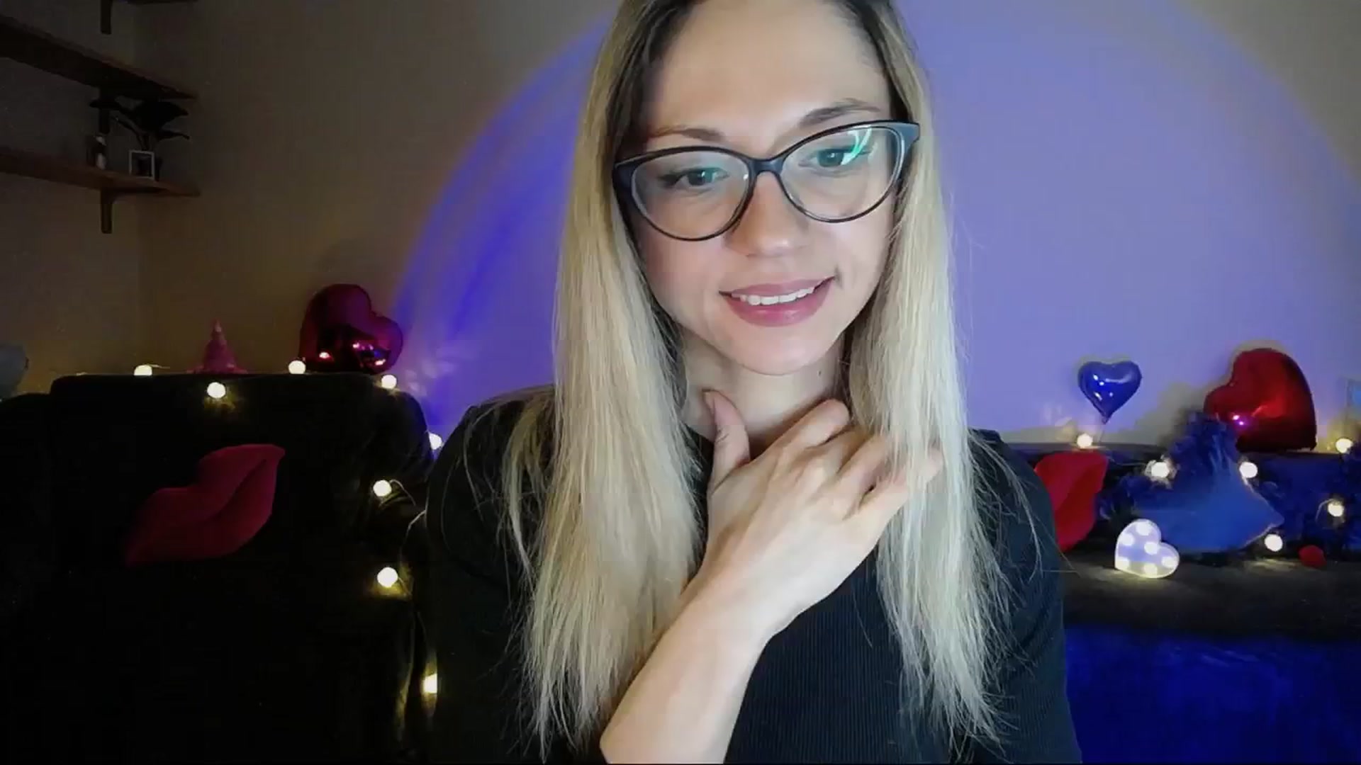 Gallery image thumbnail from Sunshine_alis's myfreecams stream on, 05/07/2025, 18:04 image 10 of 20