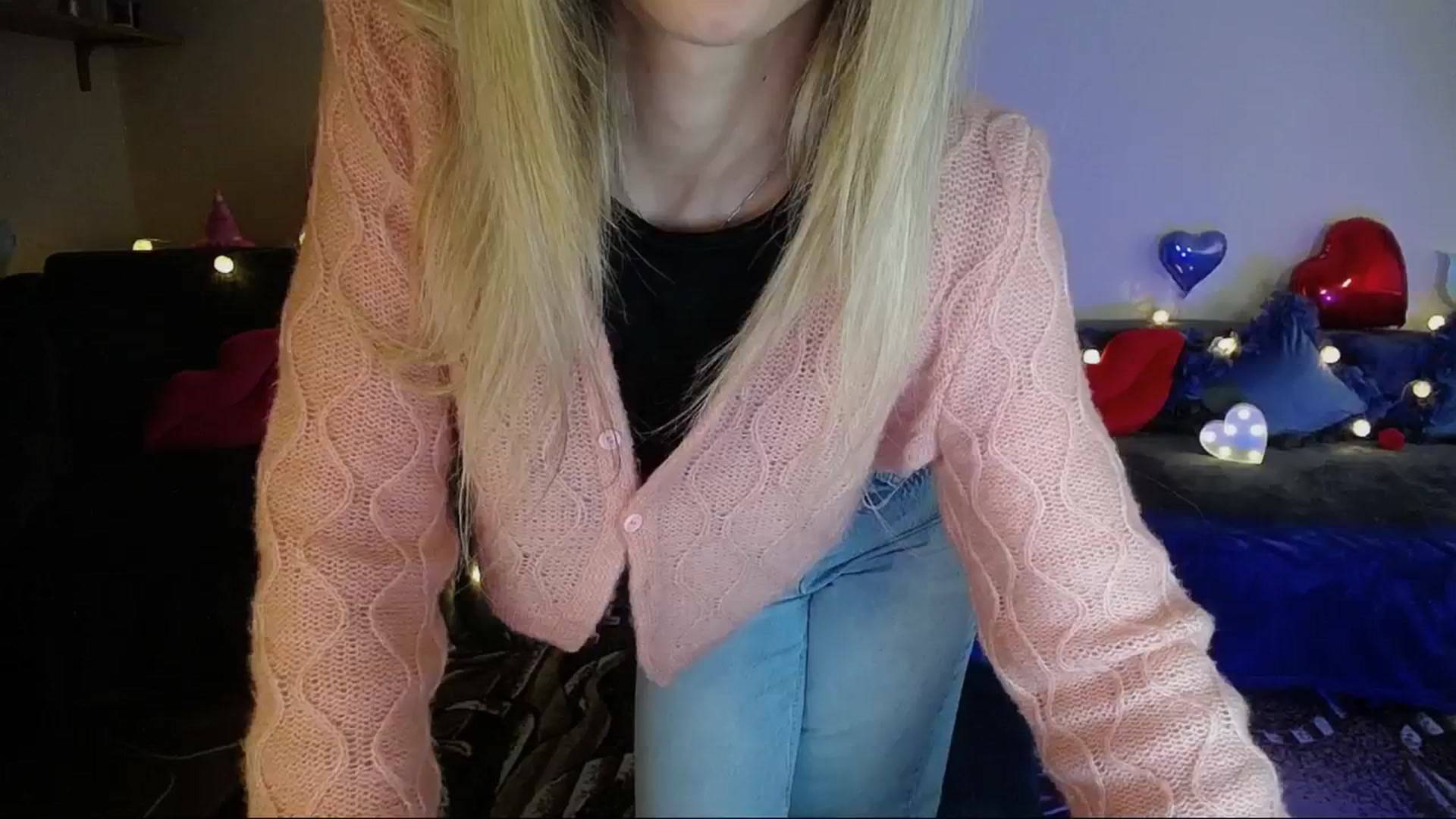 Gallery image thumbnail from Sunshine_alis's myfreecams stream on, 05/08/2025, 16:36 image 3 of 20