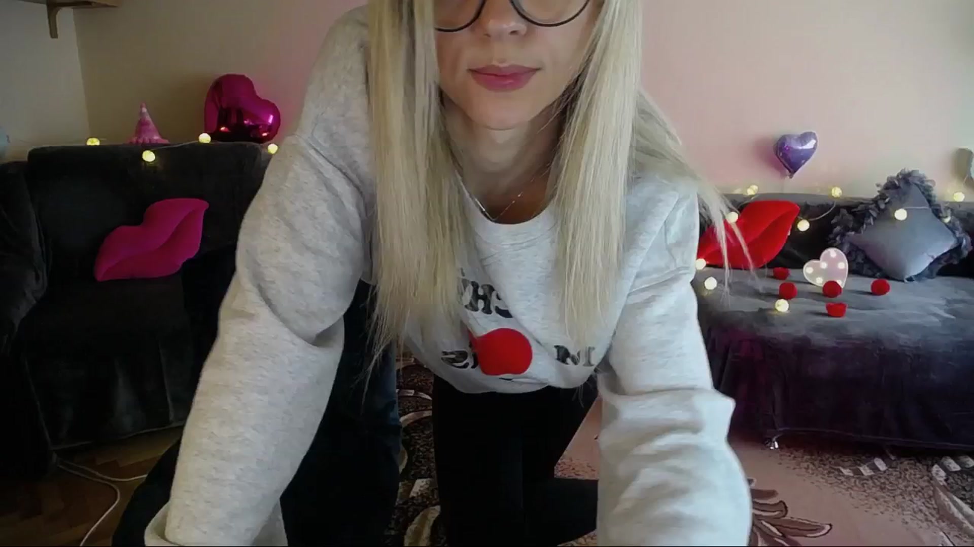 Gallery image thumbnail from Sunshine_alis's myfreecams stream on, 05/09/2025, 15:21 image 16 of 20