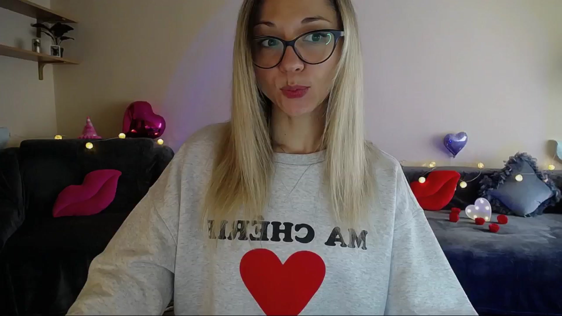 Gallery image thumbnail from Sunshine_alis's myfreecams stream on, 05/09/2025, 15:21 image 6 of 20