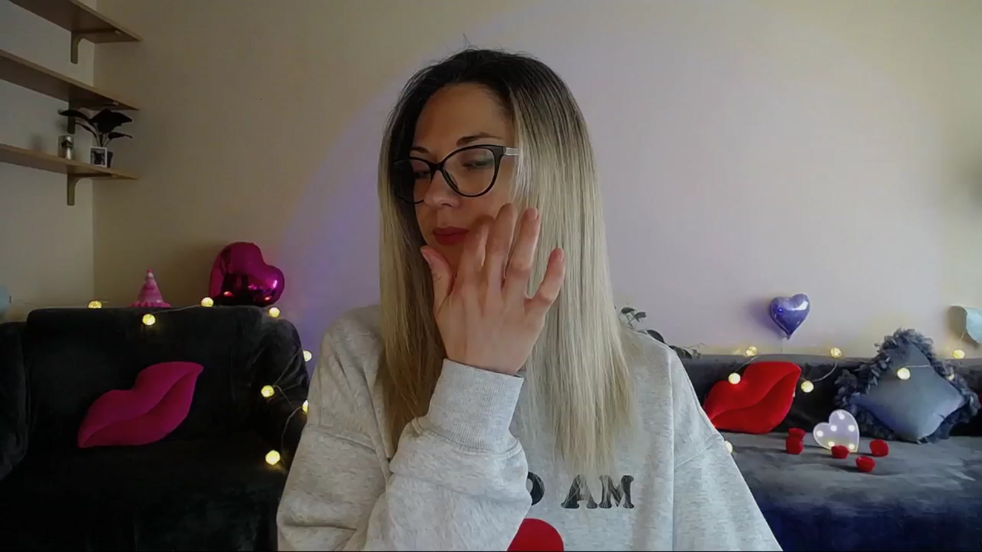 Gallery image thumbnail from Sunshine_alis's myfreecams stream on, 05/09/2025, 15:21 image 2 of 20