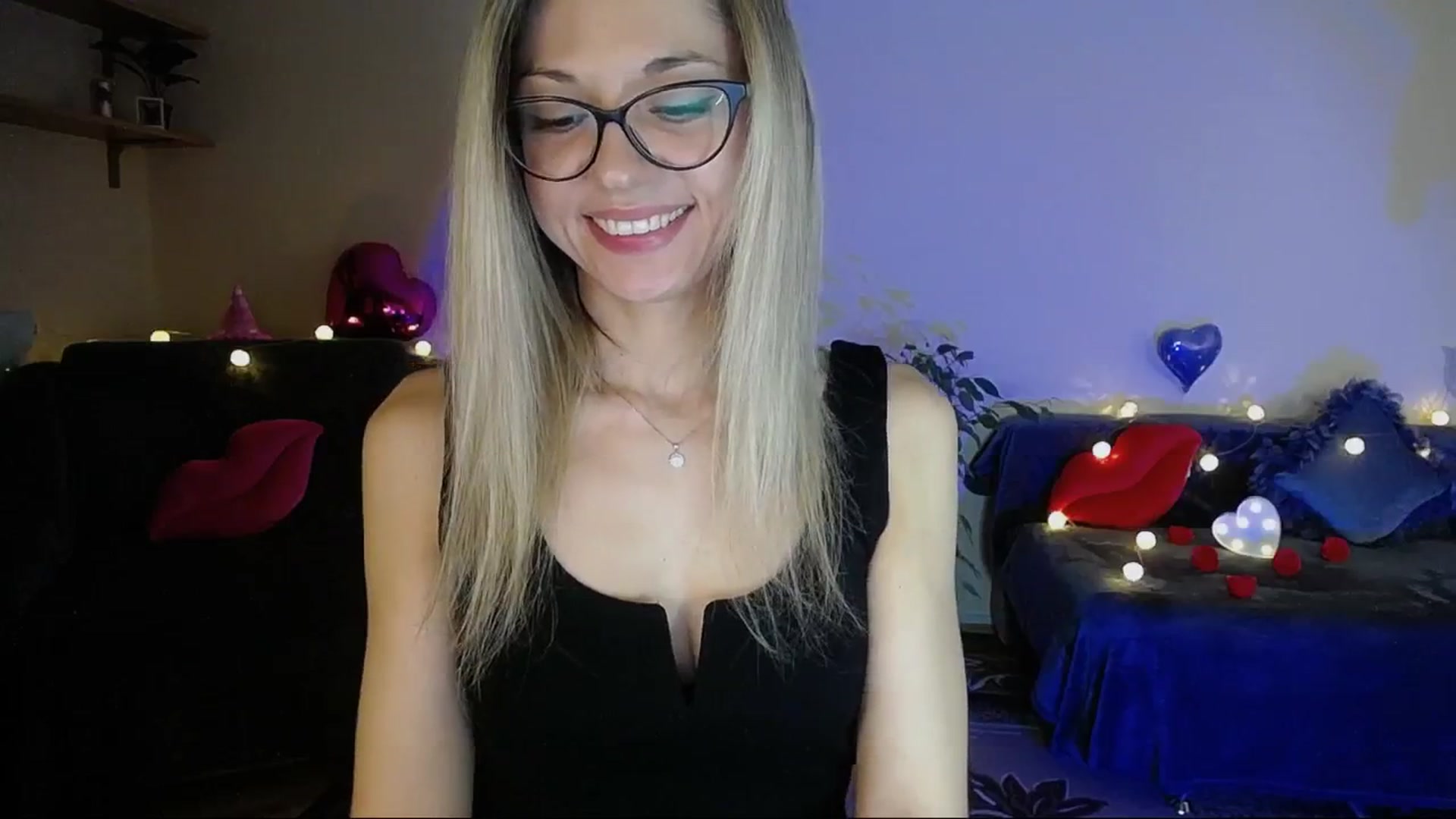 Gallery image thumbnail from Sunshine_alis's myfreecams stream on, 05/09/2025, 19:22 image 14 of 20