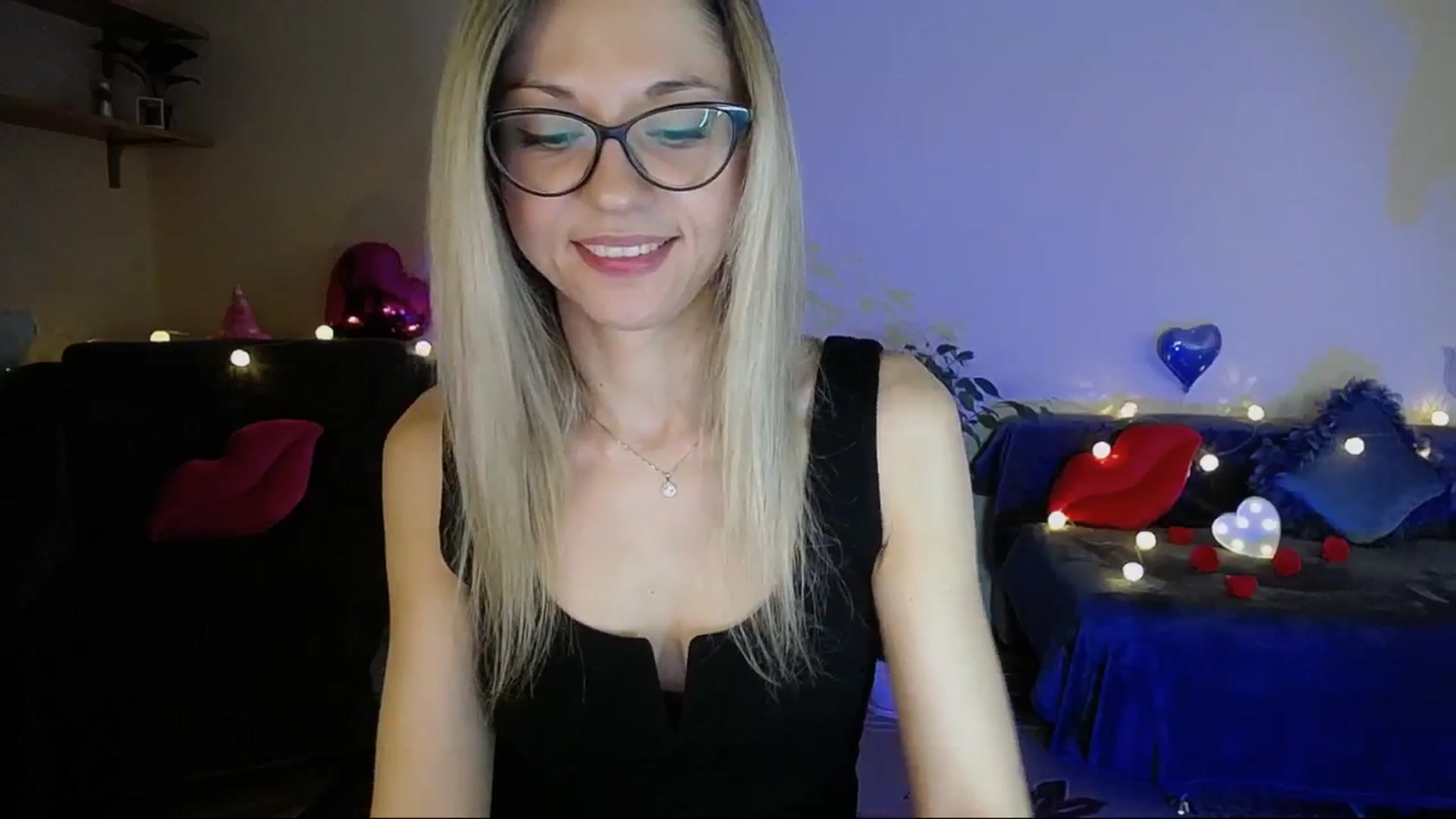 Gallery image thumbnail from Sunshine_alis's myfreecams stream on, 05/09/2025, 19:22 image 13 of 20