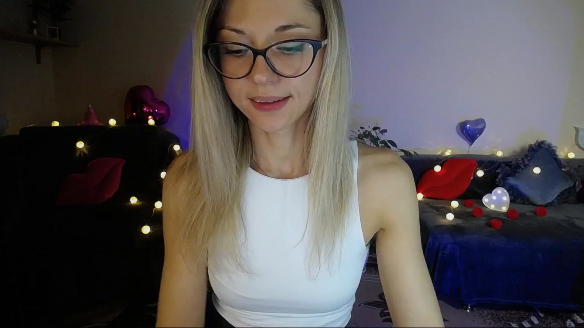 Gallery image thumbnail from Sunshine_alis's myfreecams stream on, 05/10/2025, 17:09 image 19 of 20