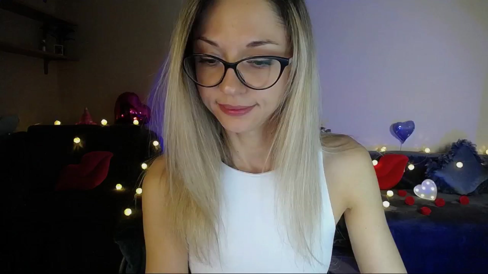 Gallery image thumbnail from Sunshine_alis's myfreecams stream on, 05/10/2025, 18:55 image 5 of 20