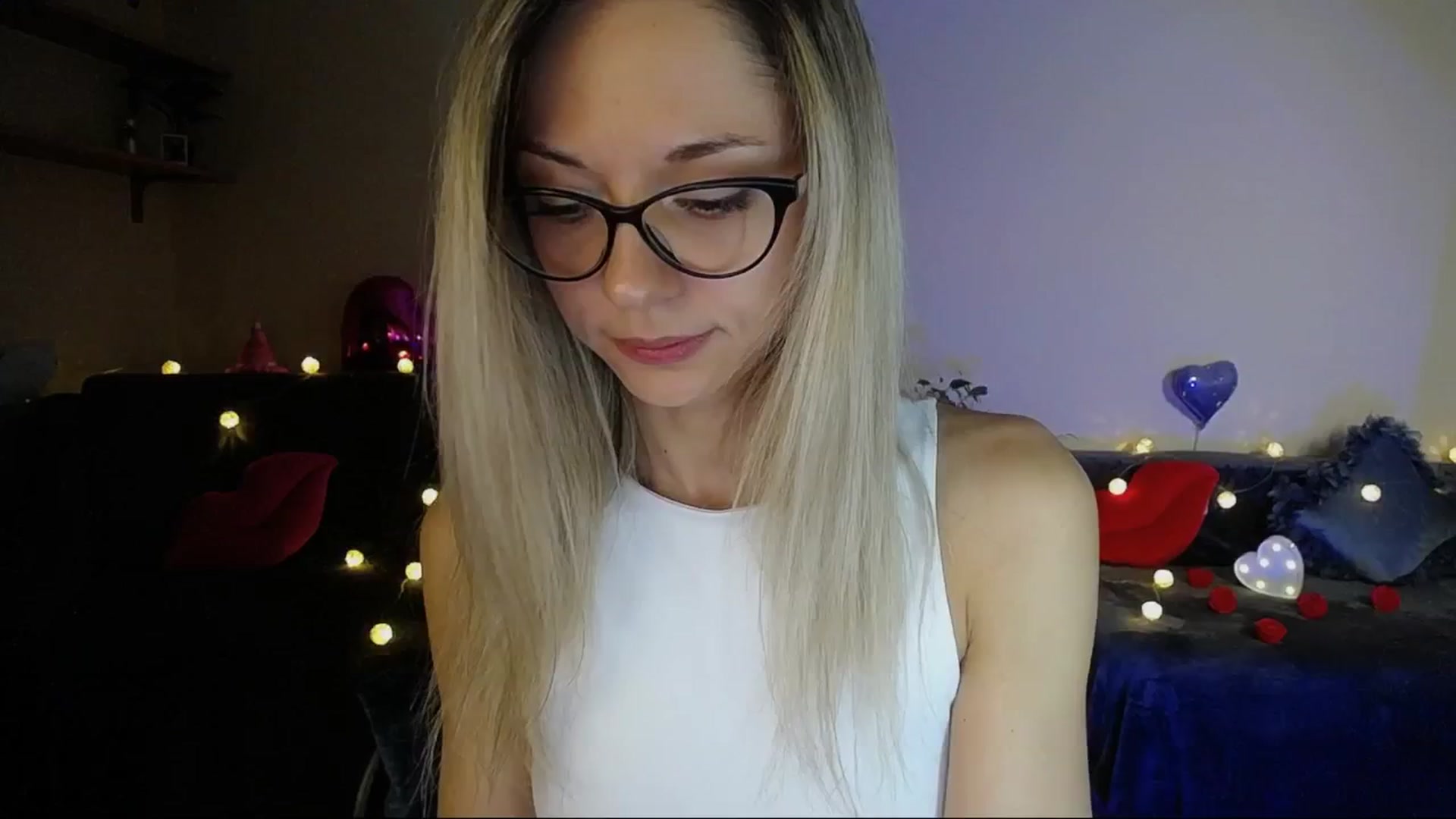 Gallery image thumbnail from Sunshine_alis's myfreecams stream on, 05/10/2025, 18:55 image 9 of 20