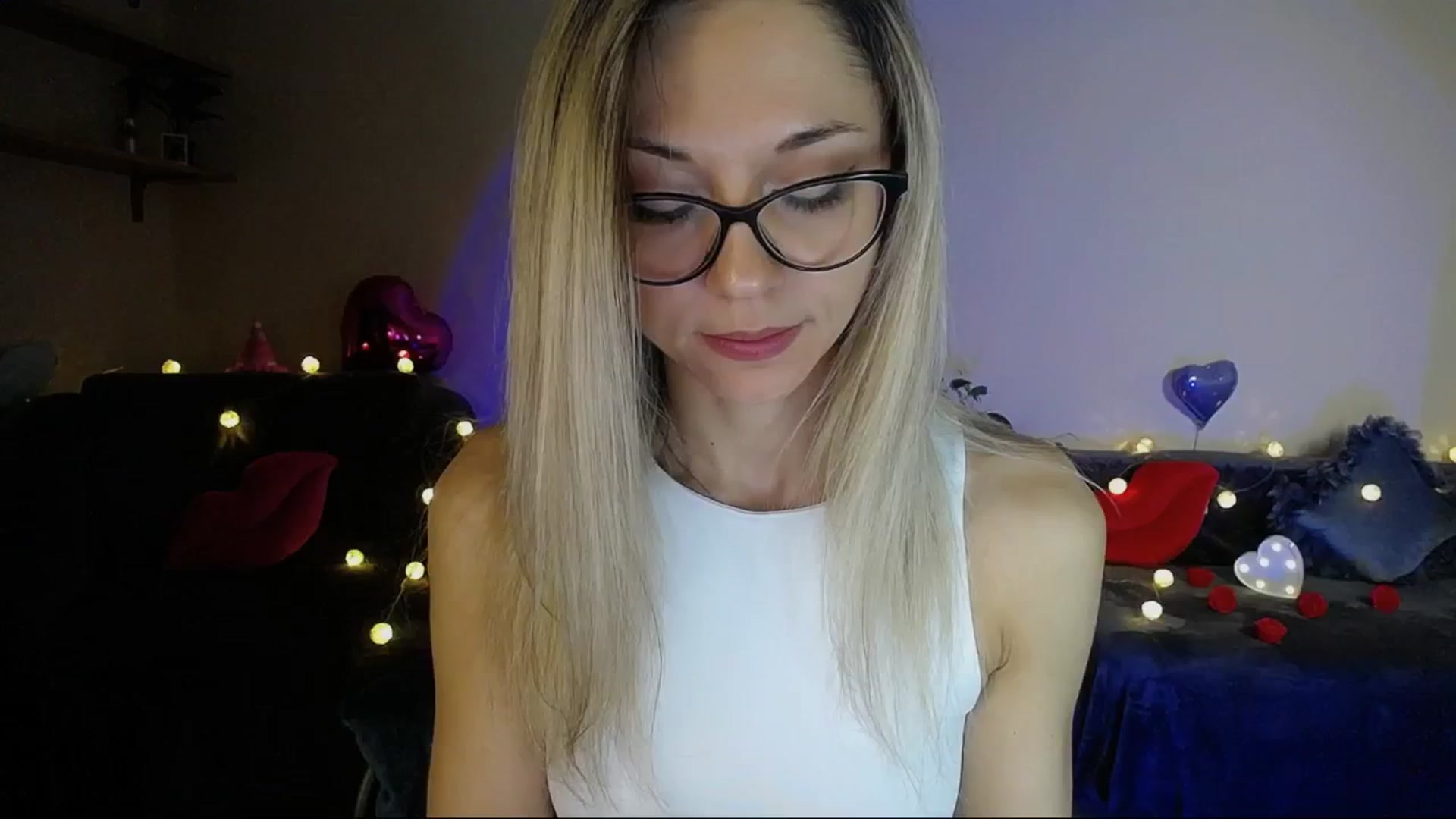 Gallery image thumbnail from Sunshine_alis's myfreecams stream on, 05/10/2025, 18:55 image 4 of 20