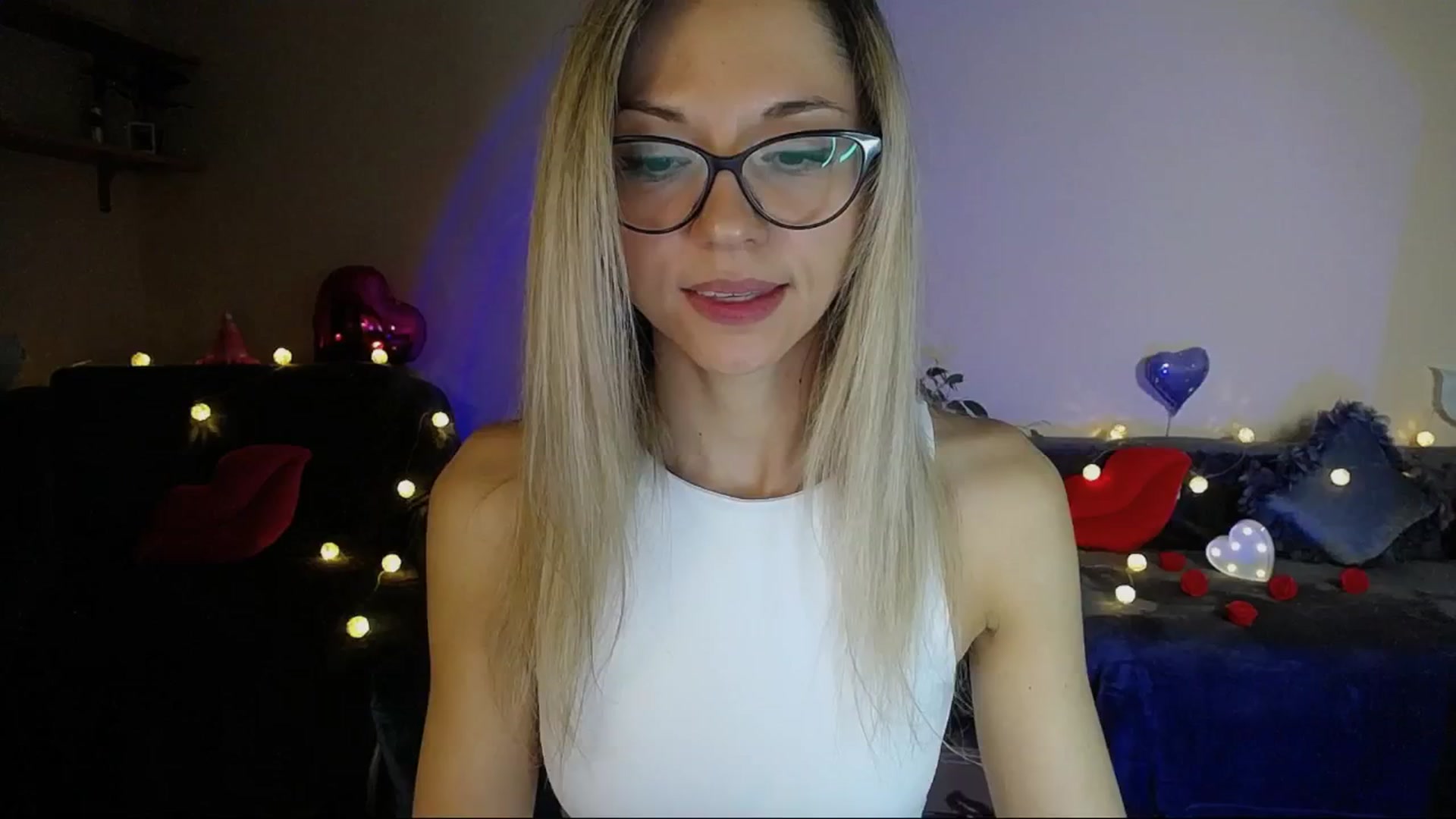 Gallery image thumbnail from Sunshine_alis's myfreecams stream on, 05/10/2025, 18:55 image 18 of 20