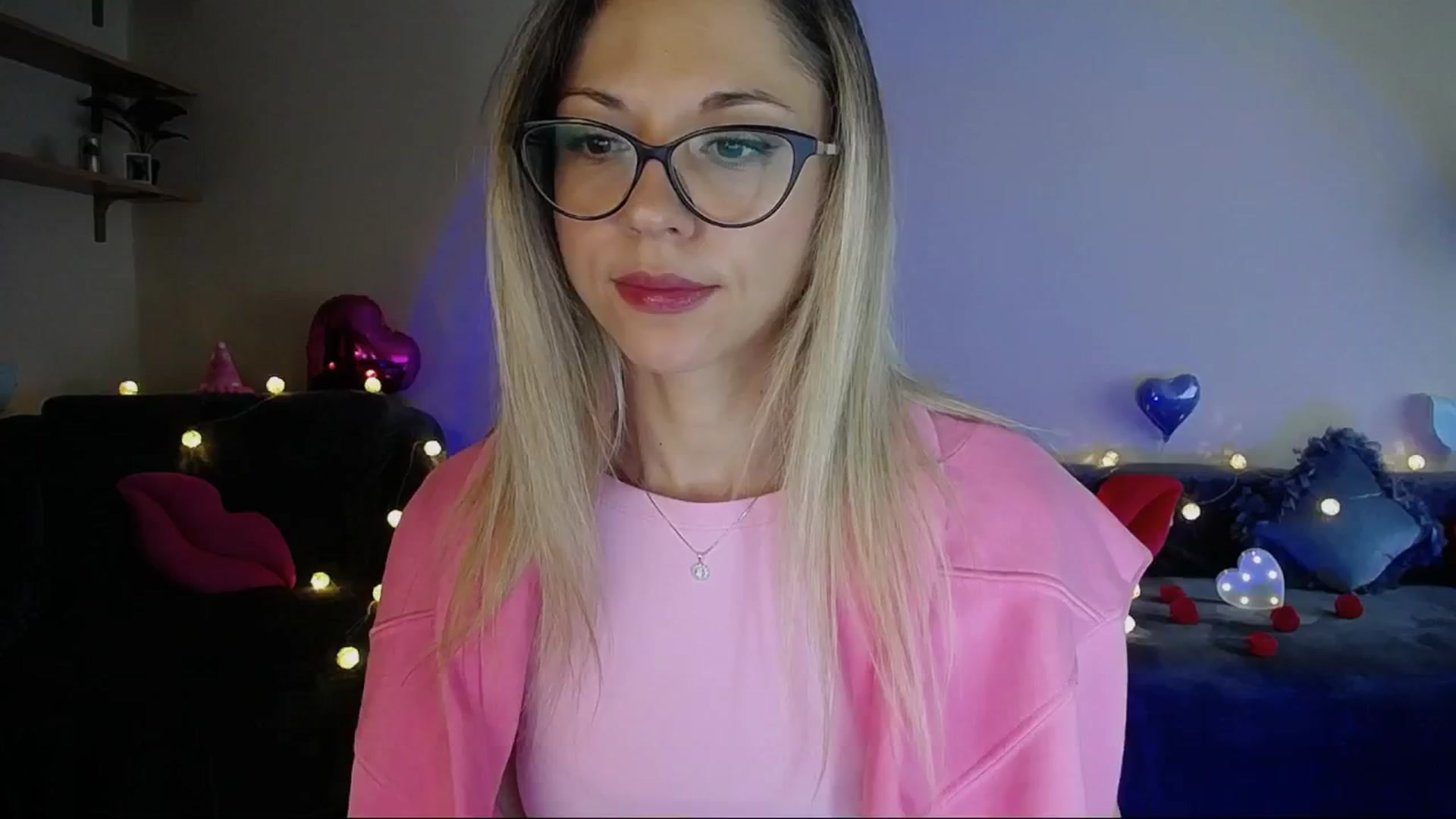 Gallery image thumbnail from Sunshine_alis's myfreecams stream on, 05/12/2025, 15:08 image 1 of 20