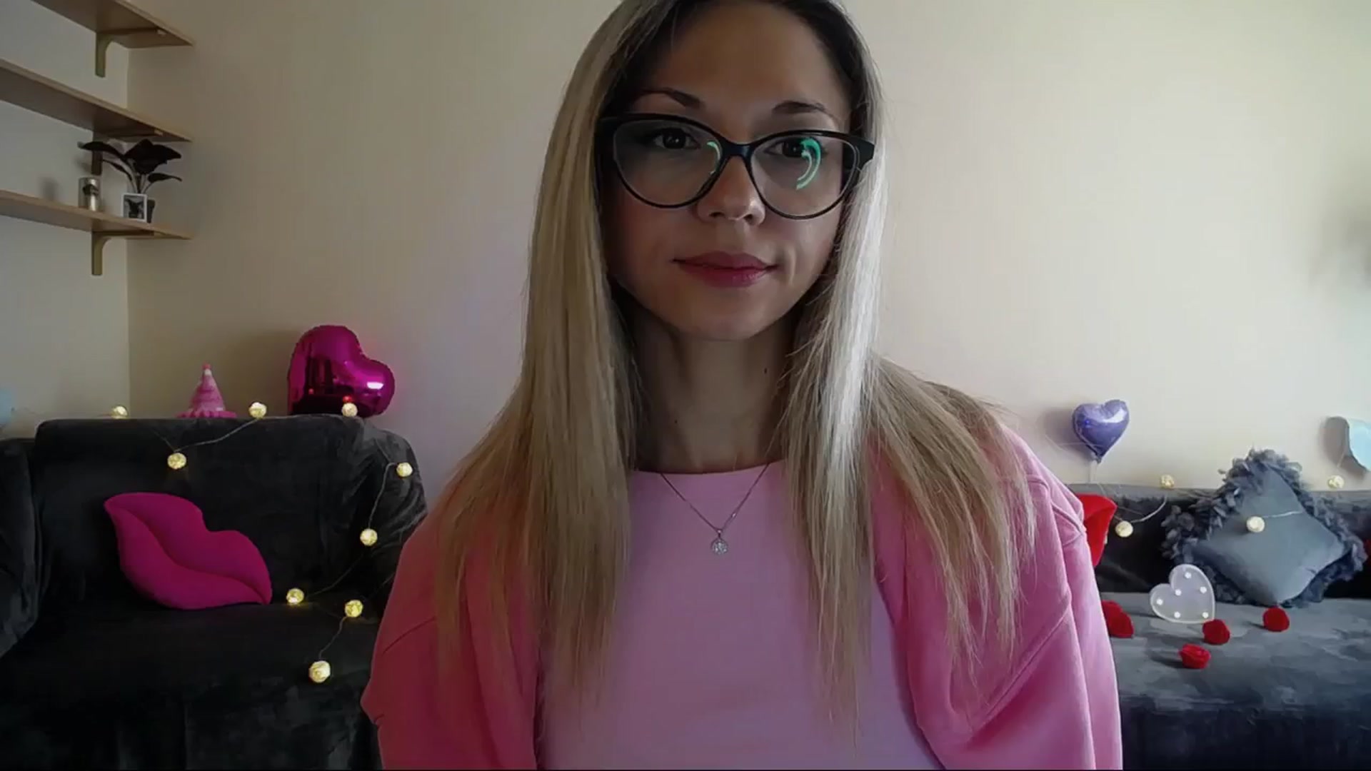 Gallery image thumbnail from Sunshine_alis's myfreecams stream on, 05/12/2025, 15:08 image 18 of 20