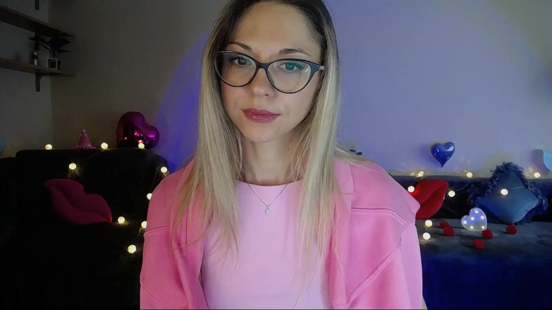 Gallery image thumbnail from Sunshine_alis's myfreecams stream on, 05/12/2025, 15:08 image 2 of 20