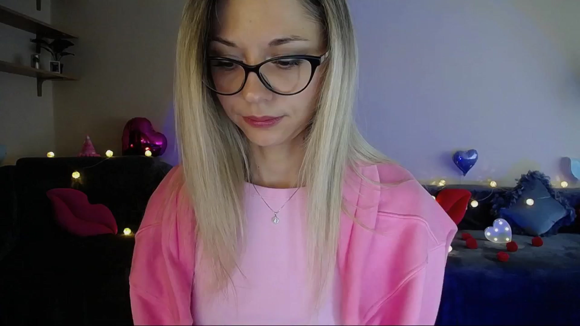 Gallery image thumbnail from Sunshine_alis's myfreecams stream on, 05/12/2025, 15:08 image 10 of 20