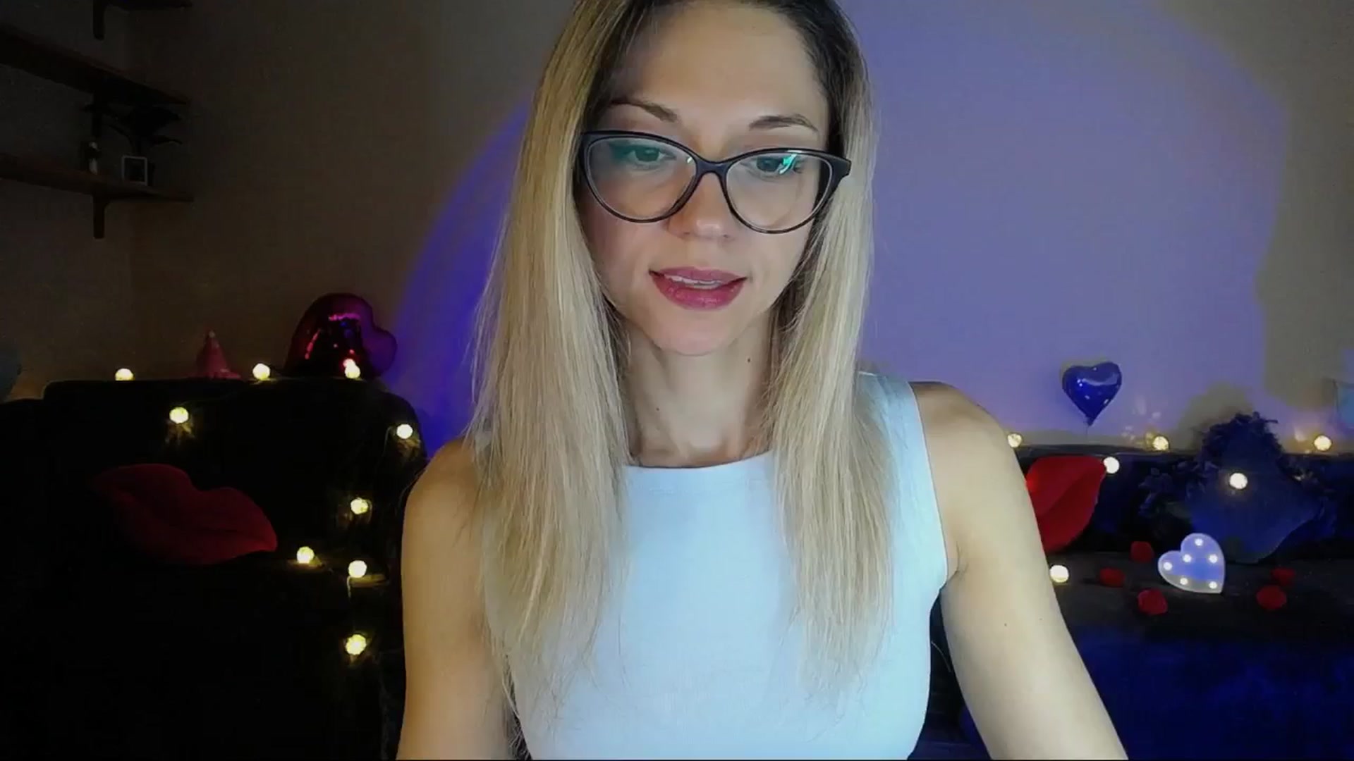 Gallery image thumbnail from Sunshine_alis's myfreecams stream on, 05/15/2025, 17:24 image 1 of 20