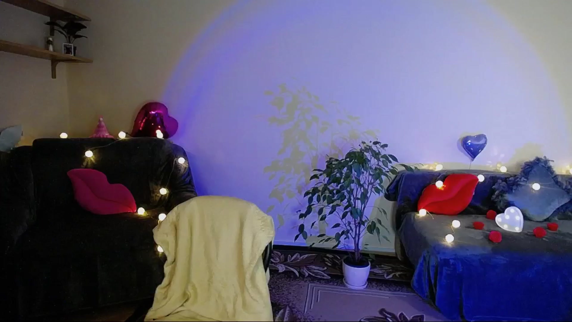 Gallery image thumbnail from Sunshine_alis's myfreecams stream on, 05/17/2025, 17:39 image 12 of 20