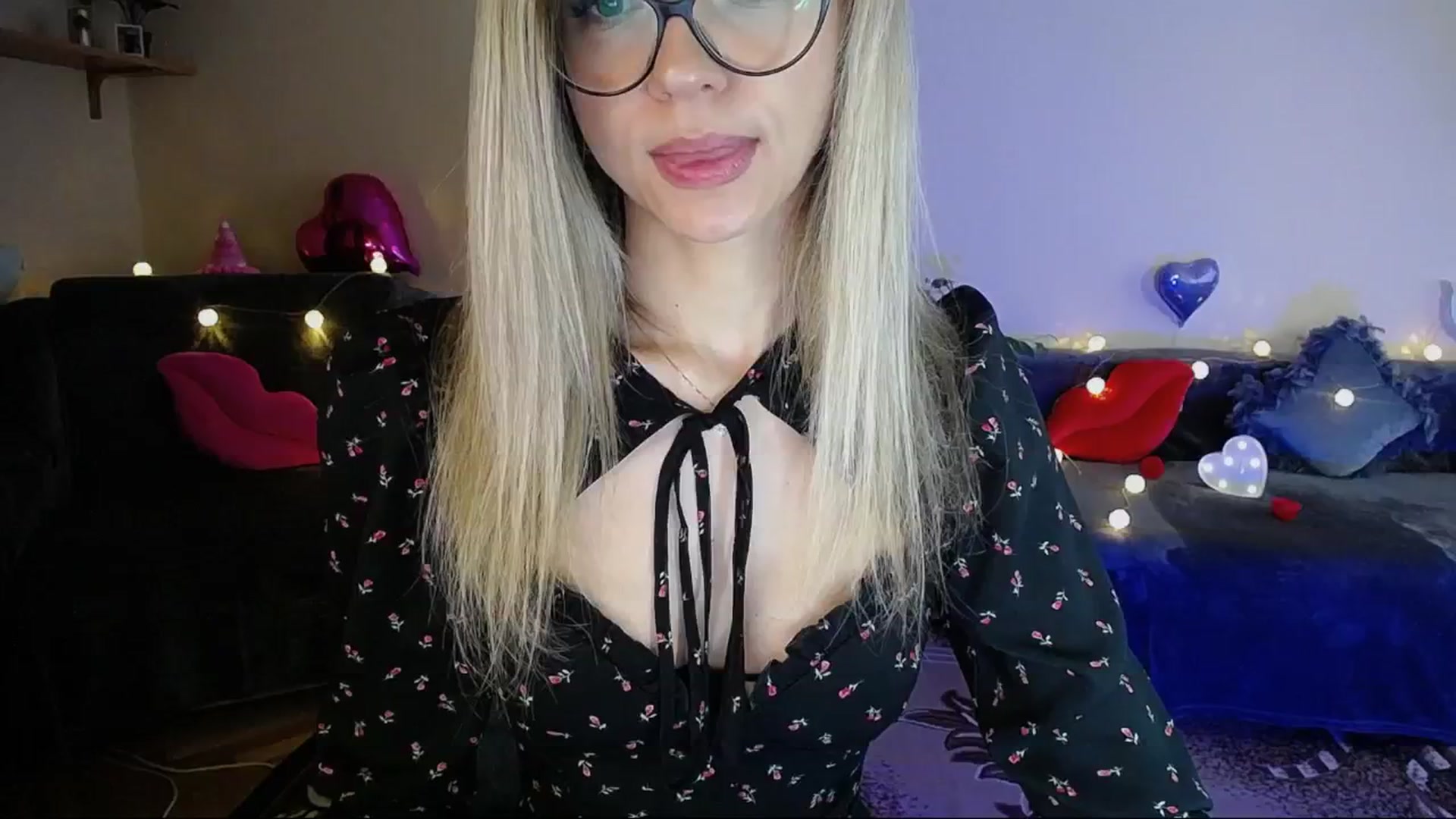 Gallery image thumbnail from Sunshine_alis's myfreecams stream on, 05/20/2025, 17:58 image 1 of 20