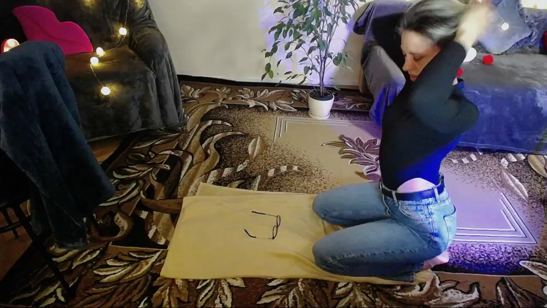Gallery image thumbnail from Sunshine_alis's myfreecams stream on, 05/24/2025, 19:17 image 15 of 20