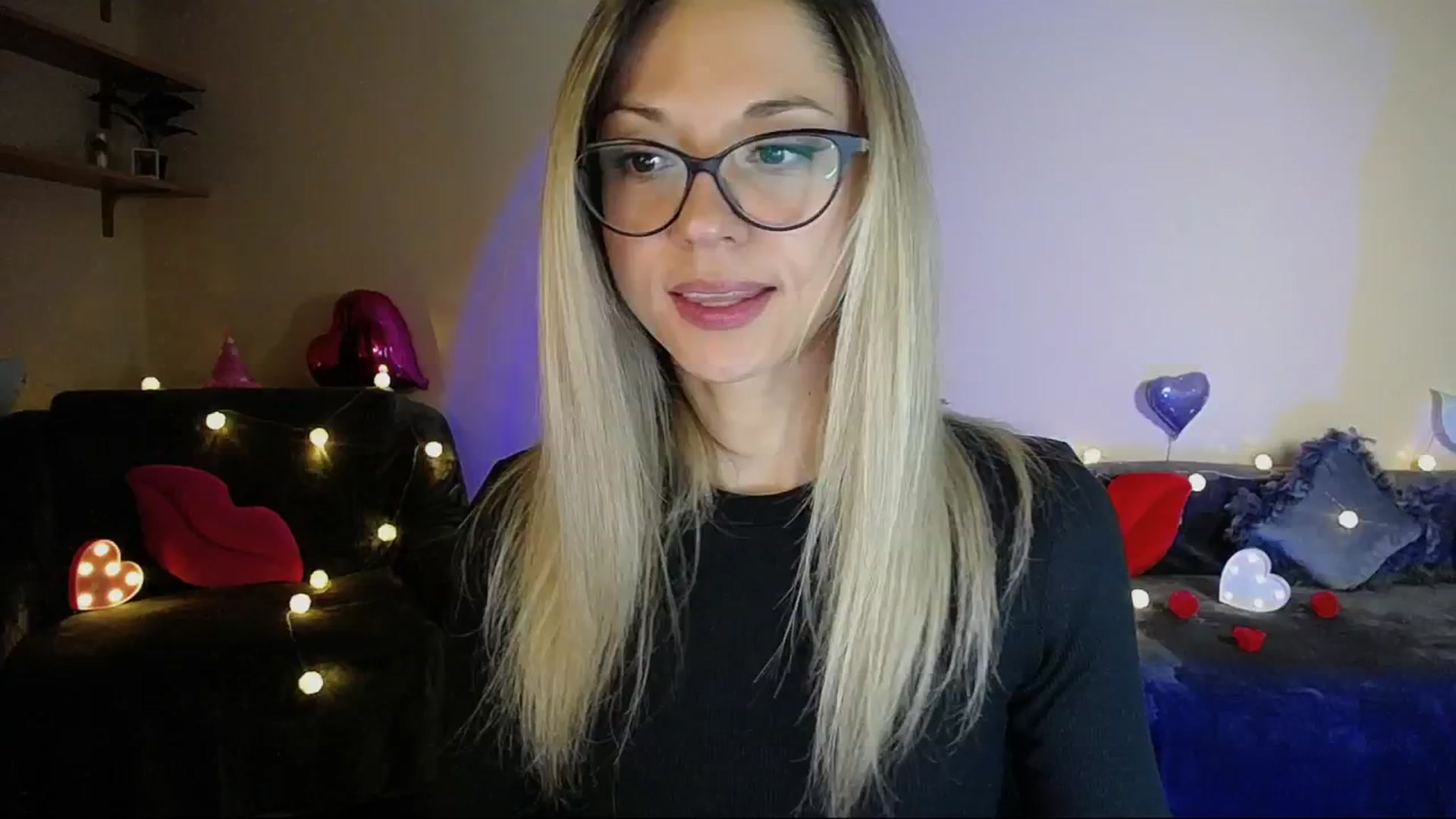 Gallery image thumbnail from Sunshine_alis's myfreecams stream on, 05/24/2025, 19:17 image 8 of 20