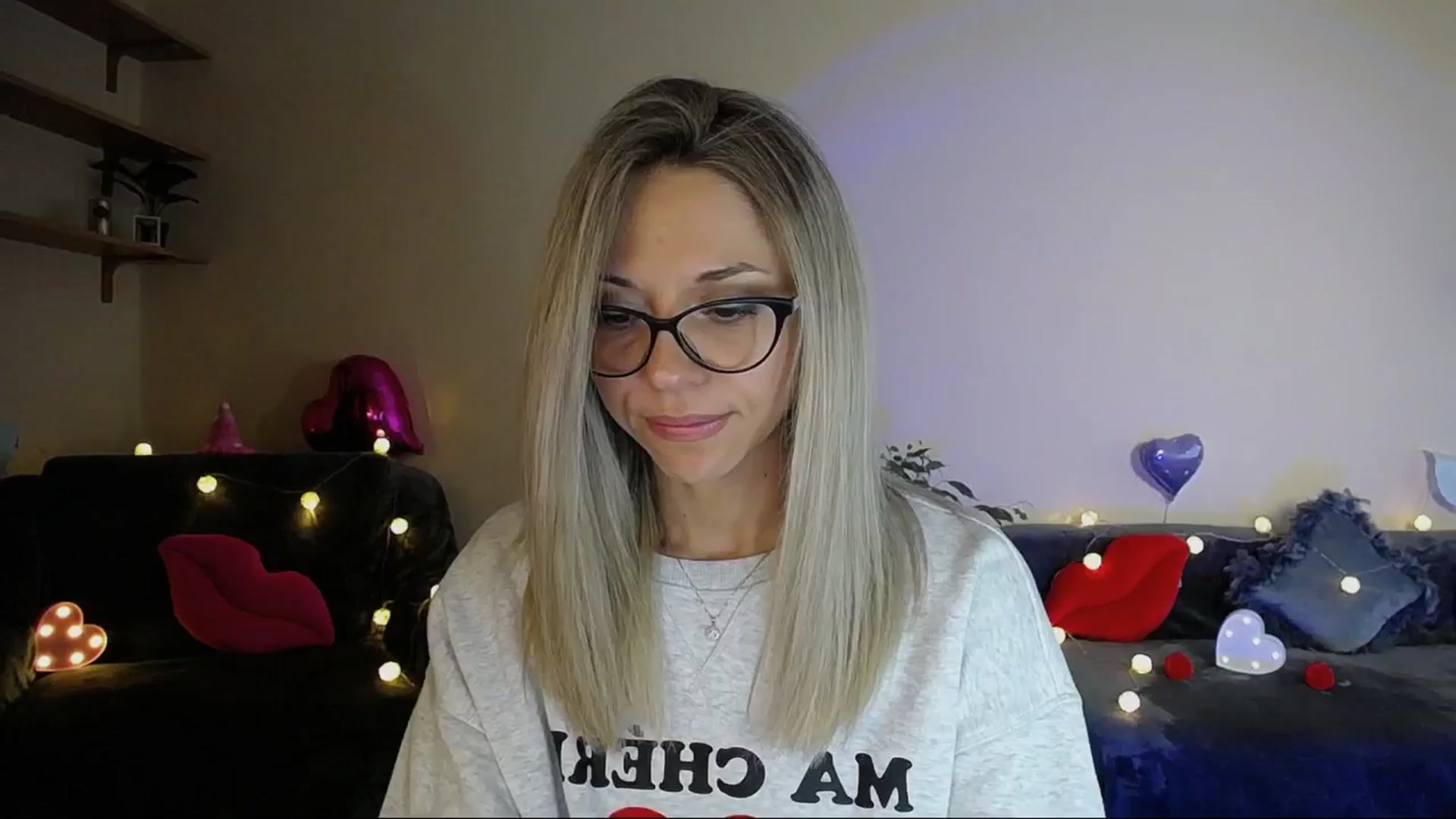 Gallery image thumbnail from Sunshine_alis's myfreecams stream on, 05/28/2025, 15:54 image 4 of 20