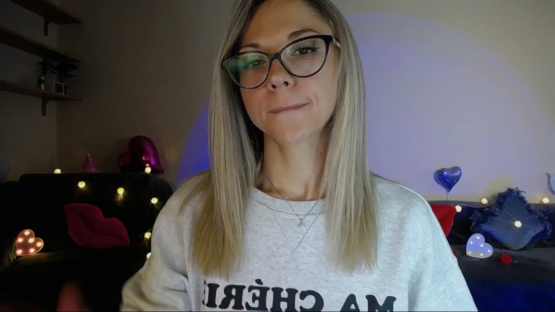 Gallery image thumbnail from Sunshine_alis's myfreecams stream on, 05/28/2025, 15:54 image 16 of 20