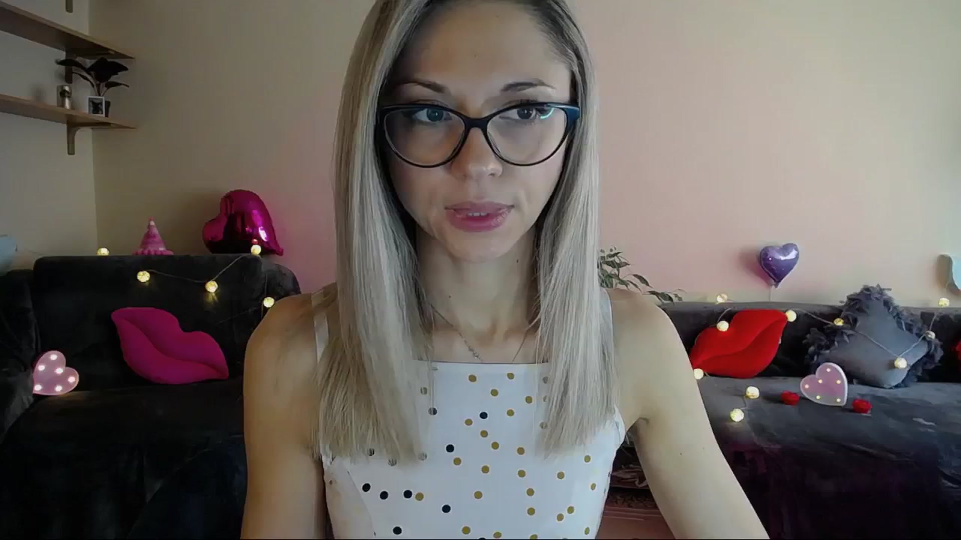 Gallery image thumbnail from Sunshine_alis's myfreecams stream on, 05/29/2025, 15:41 image 17 of 20