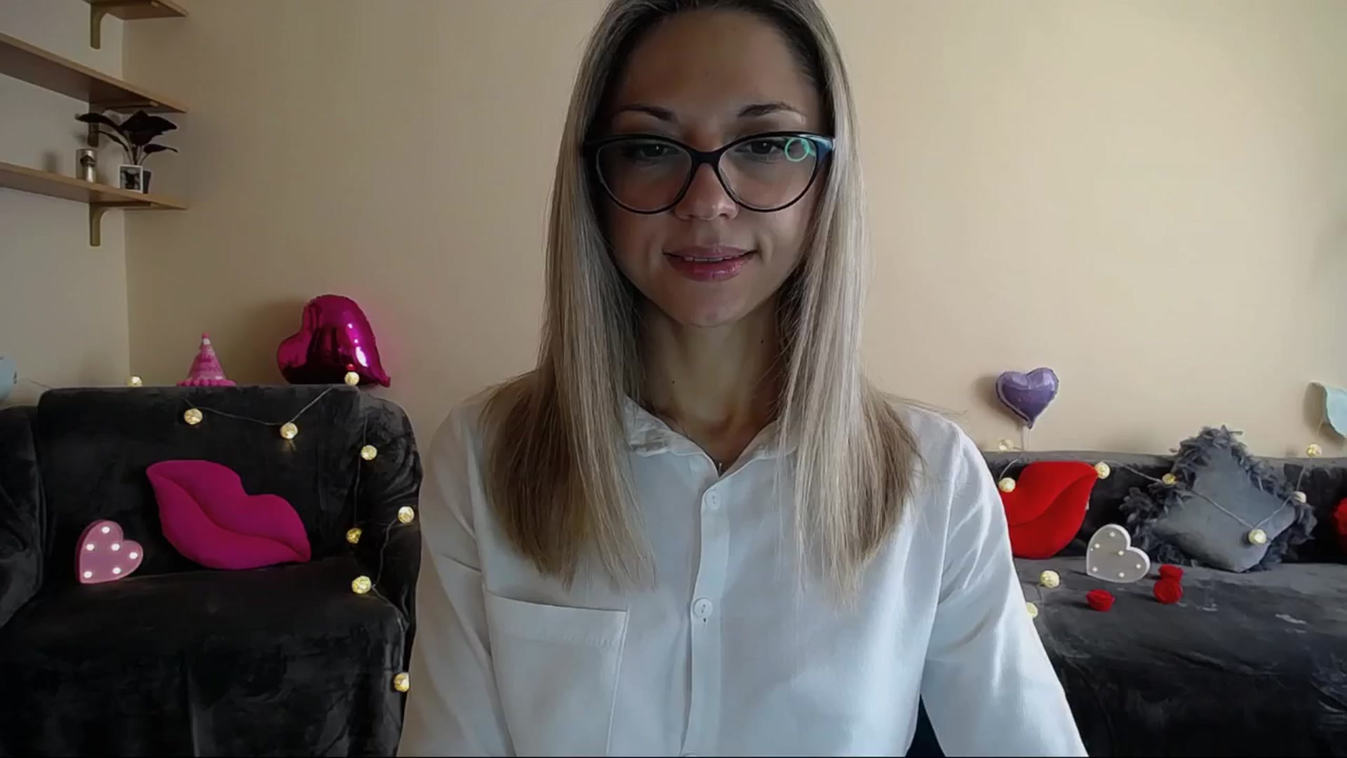 Gallery image thumbnail from Sunshine_alis's myfreecams stream on, 05/30/2025, 15:59 image 6 of 20