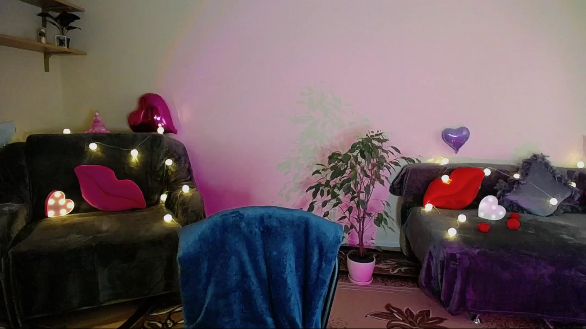 Gallery image thumbnail from Sunshine_alis's myfreecams stream on, 05/30/2025, 18:21 image 19 of 20