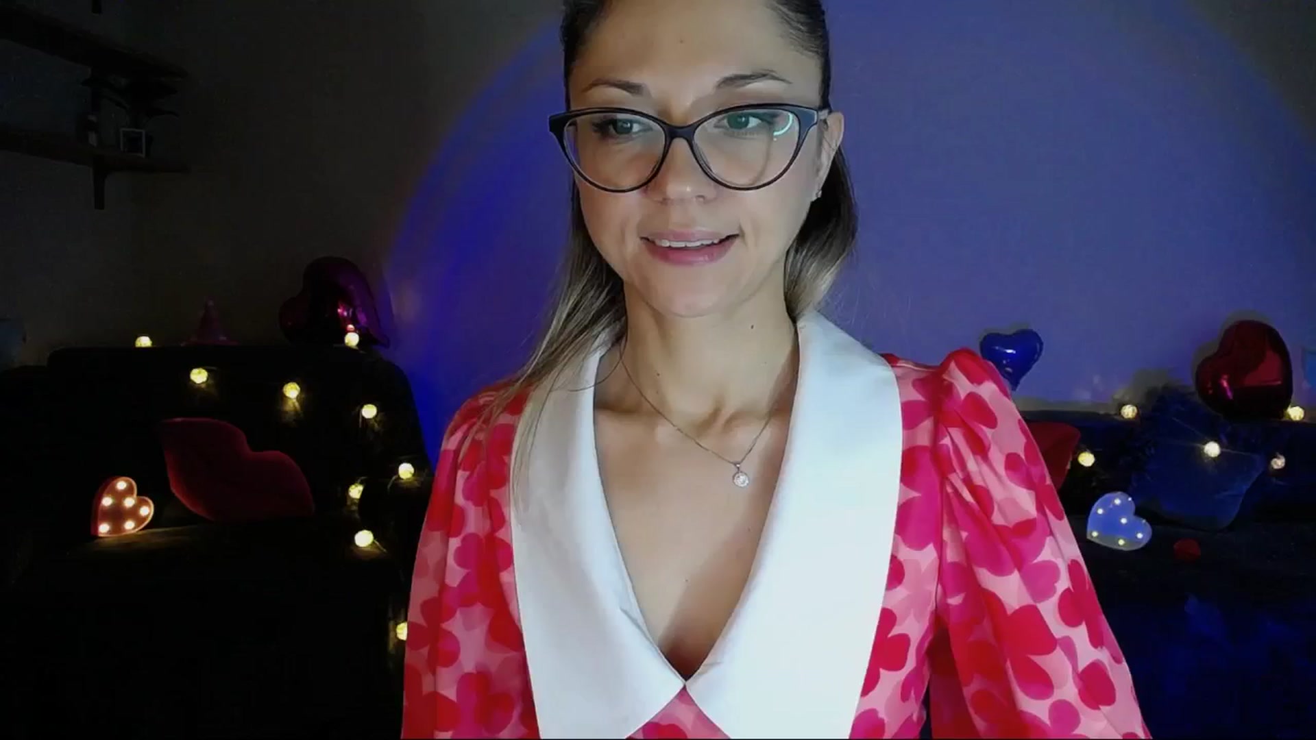 Gallery image thumbnail from Sunshine_alis's myfreecams stream on, 06/02/2025, 17:46 image 14 of 20