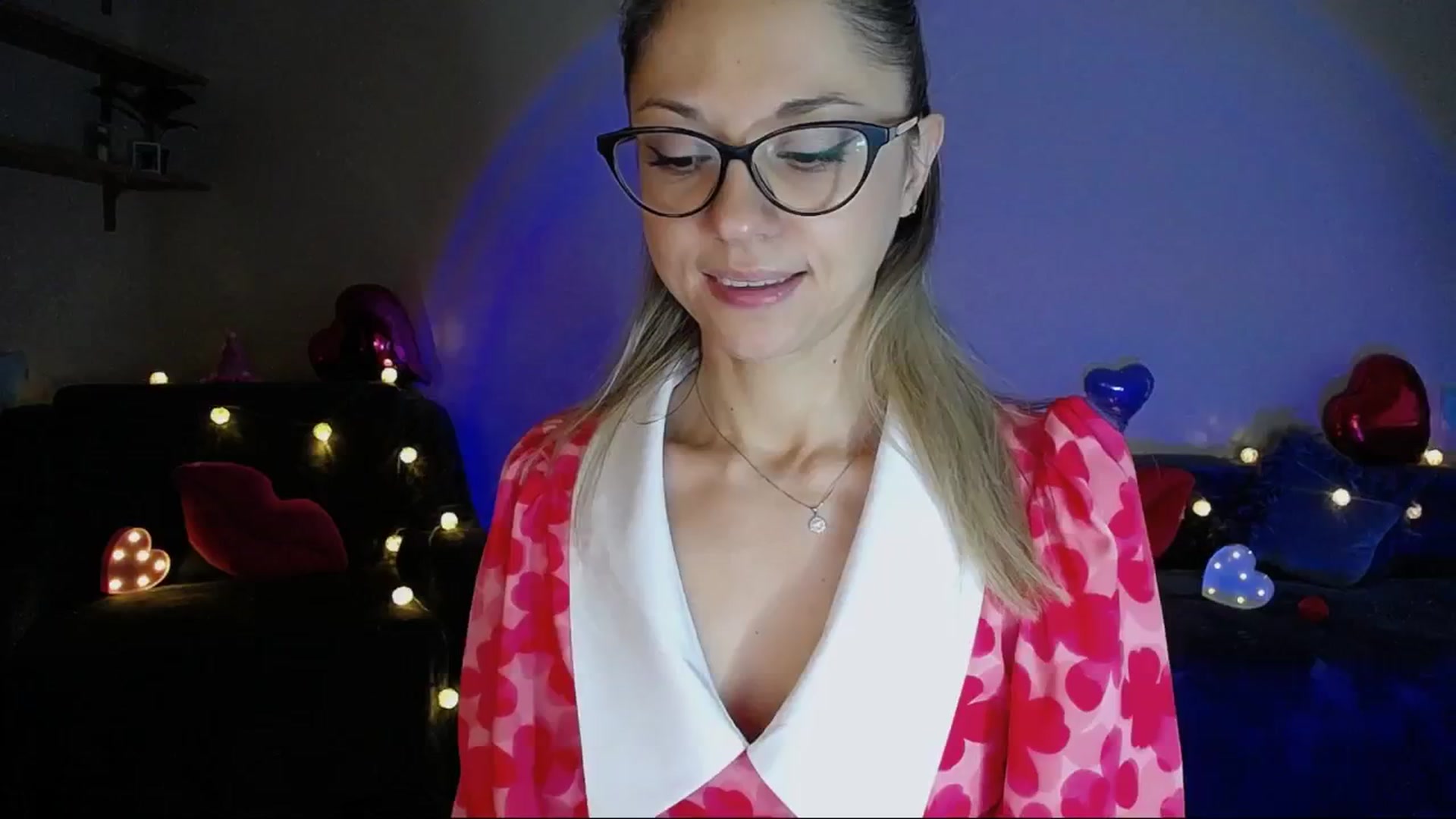 Gallery image thumbnail from Sunshine_alis's myfreecams stream on, 06/02/2025, 17:46 image 15 of 20