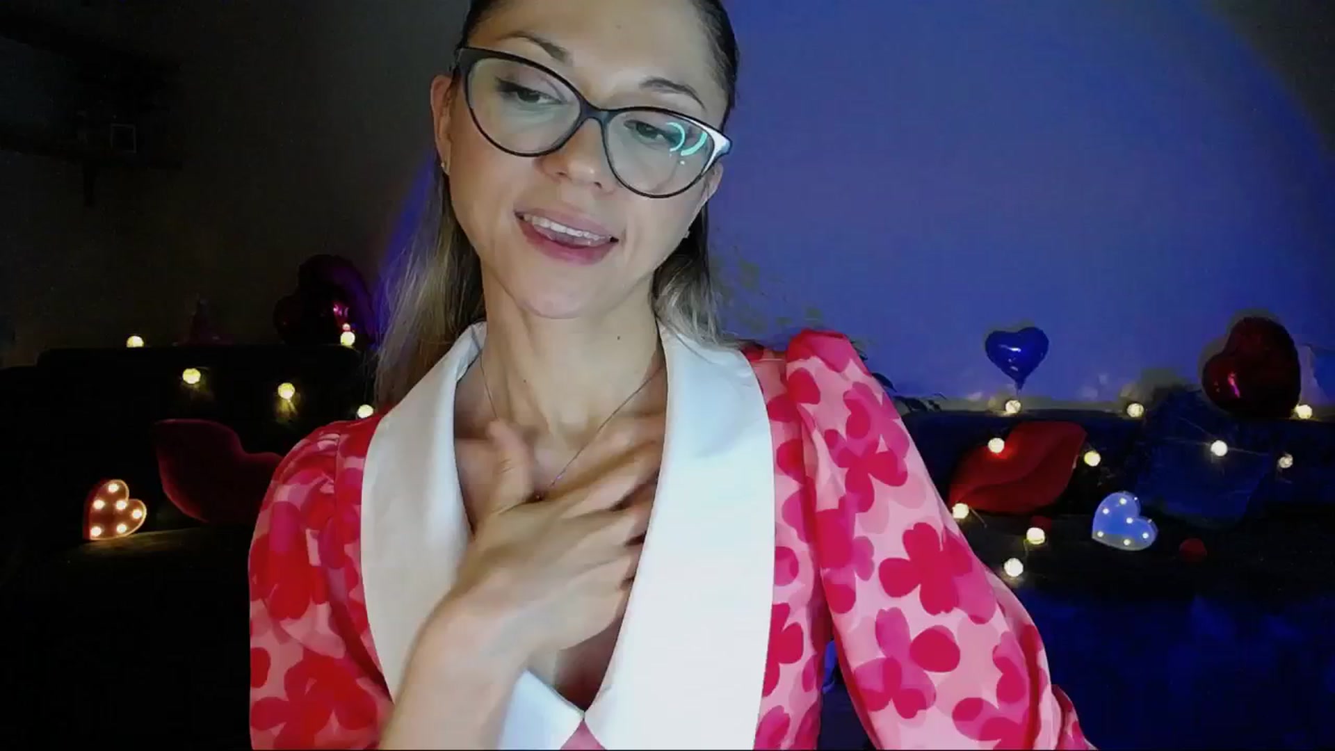 Gallery image thumbnail from Sunshine_alis's myfreecams stream on, 06/02/2025, 18:18 image 20 of 20
