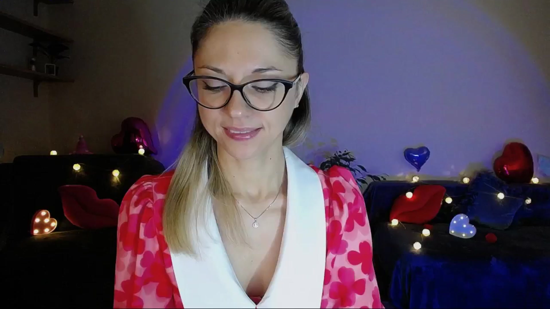 Gallery image thumbnail from Sunshine_alis's myfreecams stream on, 06/02/2025, 19:24 image 9 of 20