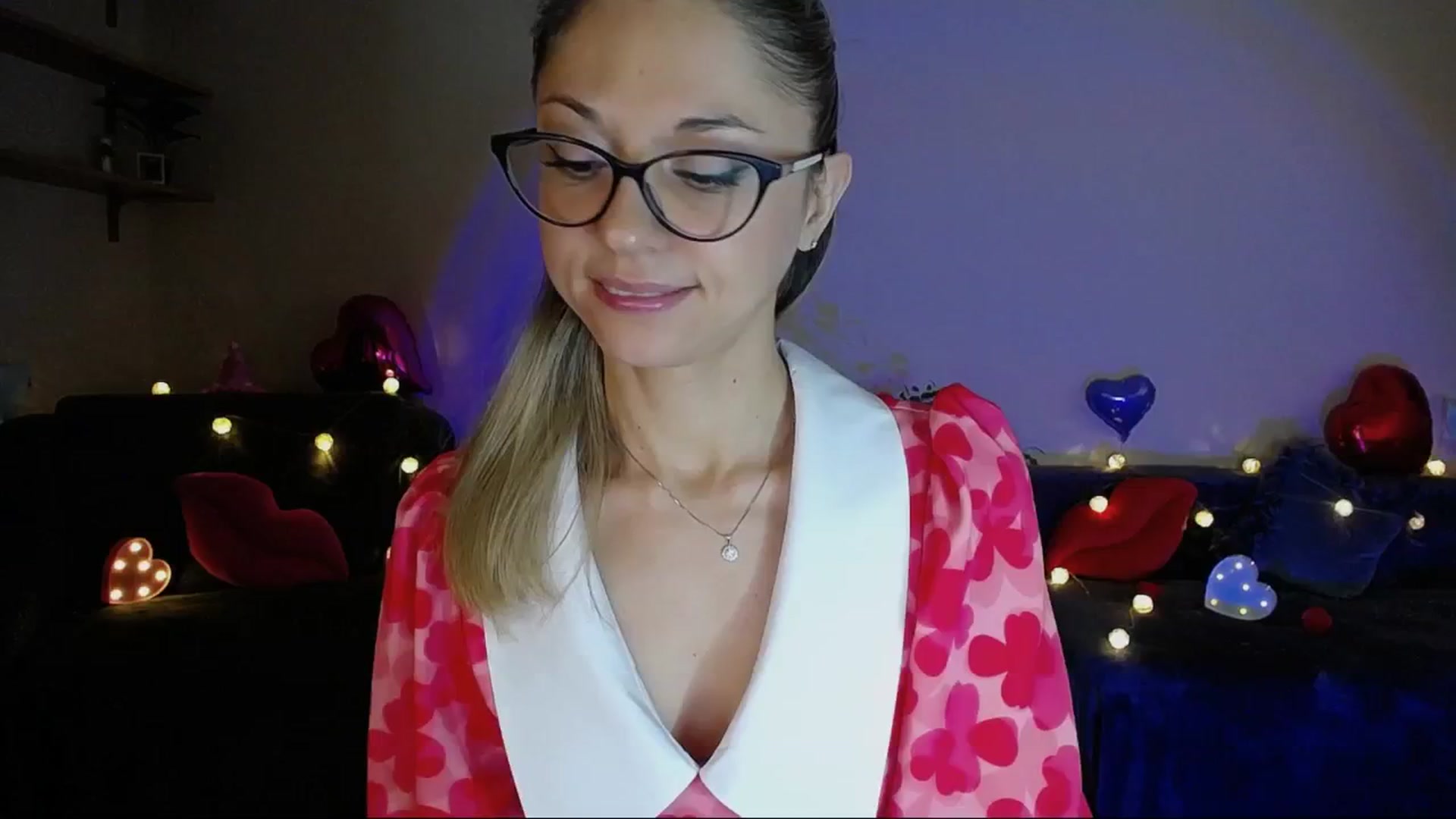 Gallery image thumbnail from Sunshine_alis's myfreecams stream on, 06/02/2025, 19:24 image 3 of 20