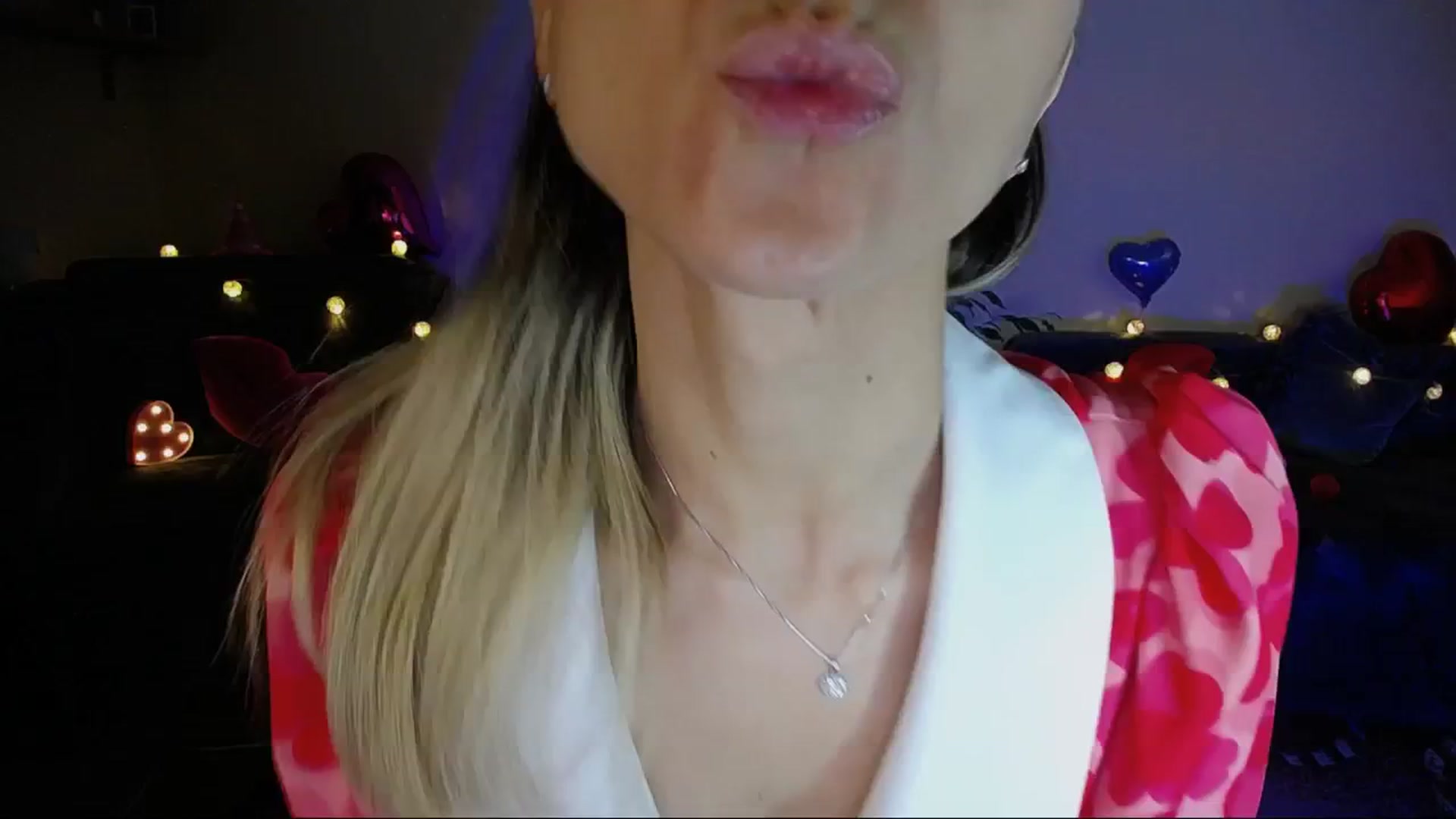 Gallery image thumbnail from Sunshine_alis's myfreecams stream on, 06/02/2025, 19:24 image 4 of 20