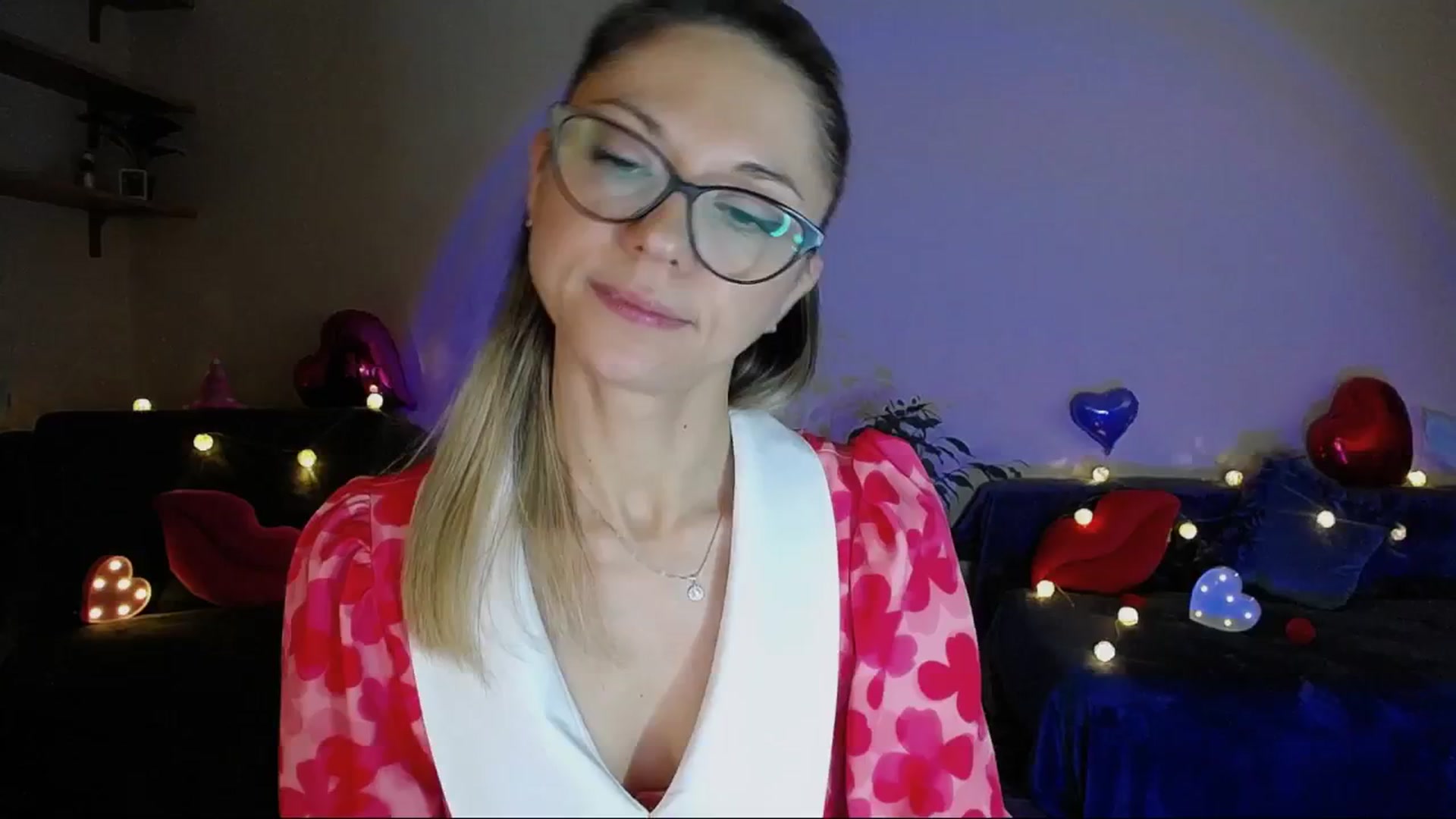 Gallery image thumbnail from Sunshine_alis's myfreecams stream on, 06/02/2025, 19:24 image 13 of 20