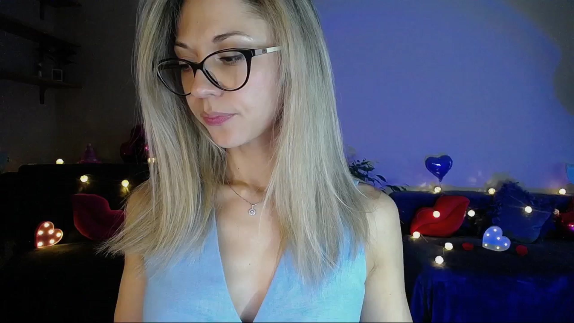Gallery image thumbnail from Sunshine_alis's myfreecams stream on, 06/03/2025, 16:38 image 8 of 20