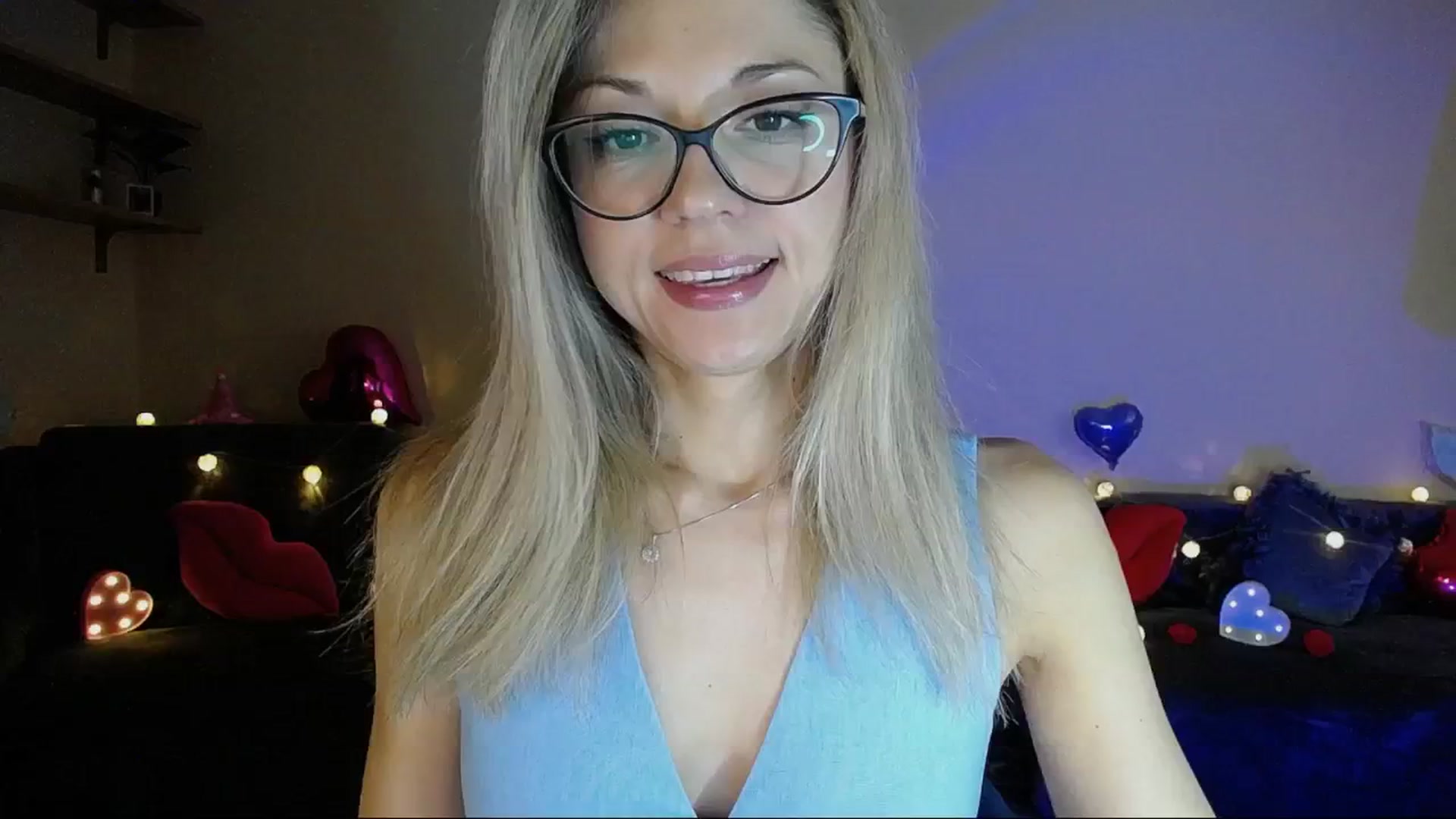 Gallery image thumbnail from Sunshine_alis's myfreecams stream on, 06/03/2025, 18:52 image 11 of 20
