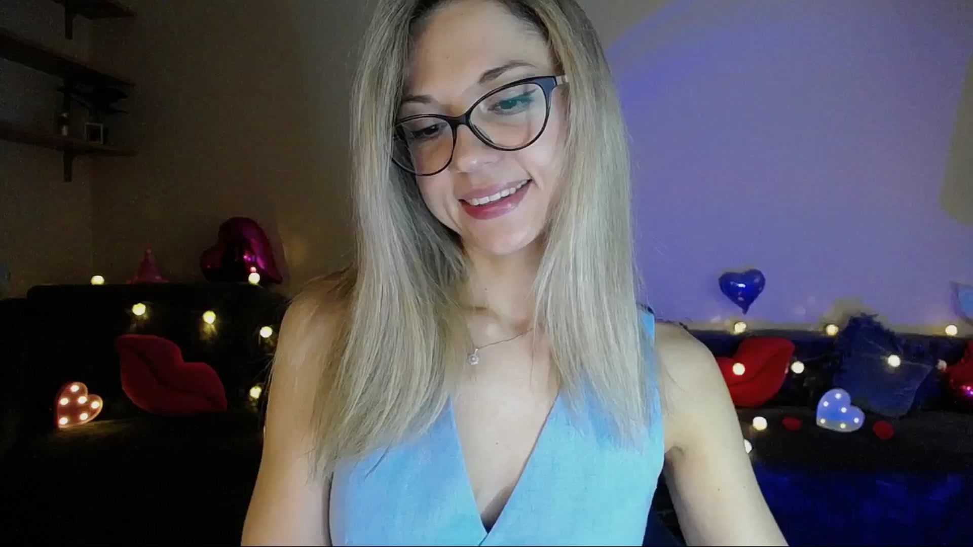 Gallery image thumbnail from Sunshine_alis's myfreecams stream on, 06/03/2025, 18:52 image 19 of 20