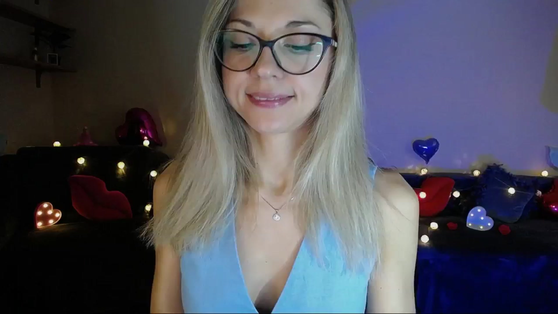 Gallery image thumbnail from Sunshine_alis's myfreecams stream on, 06/03/2025, 18:52 image 4 of 20