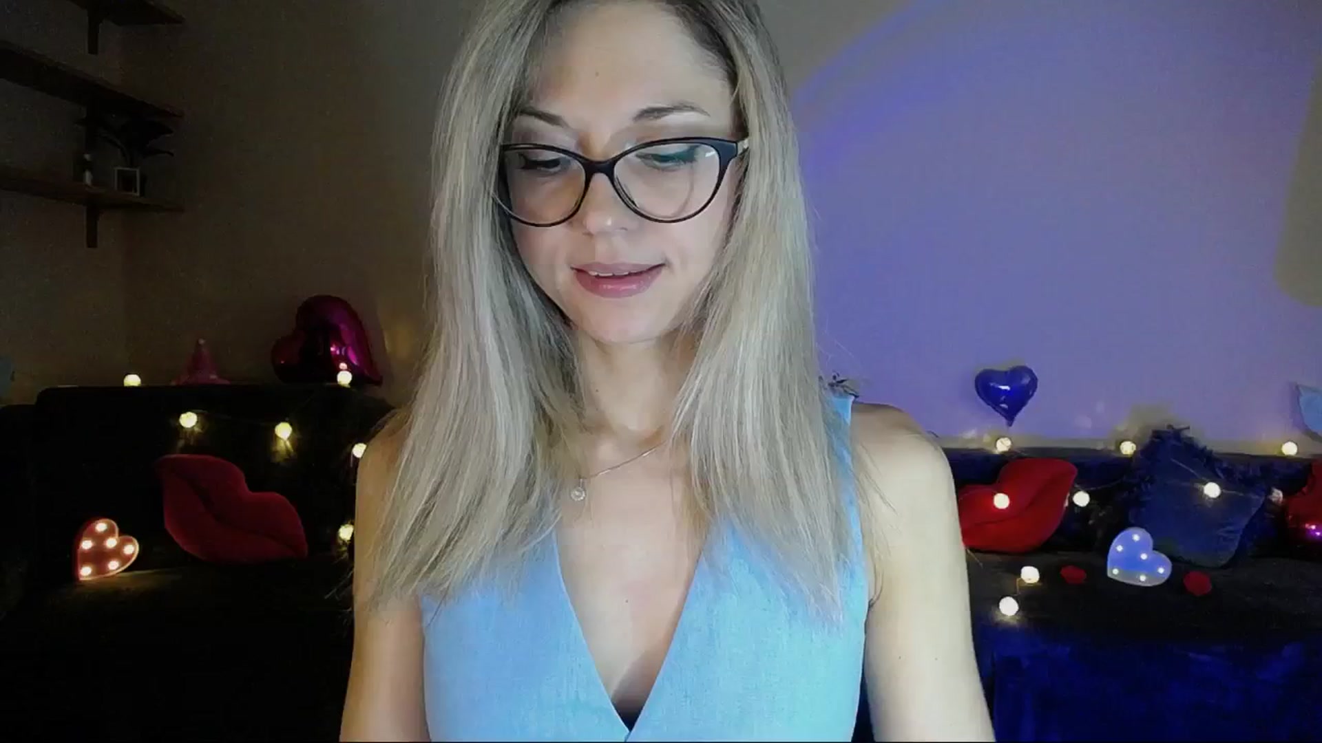 Gallery image thumbnail from Sunshine_alis's myfreecams stream on, 06/03/2025, 18:52 image 13 of 20