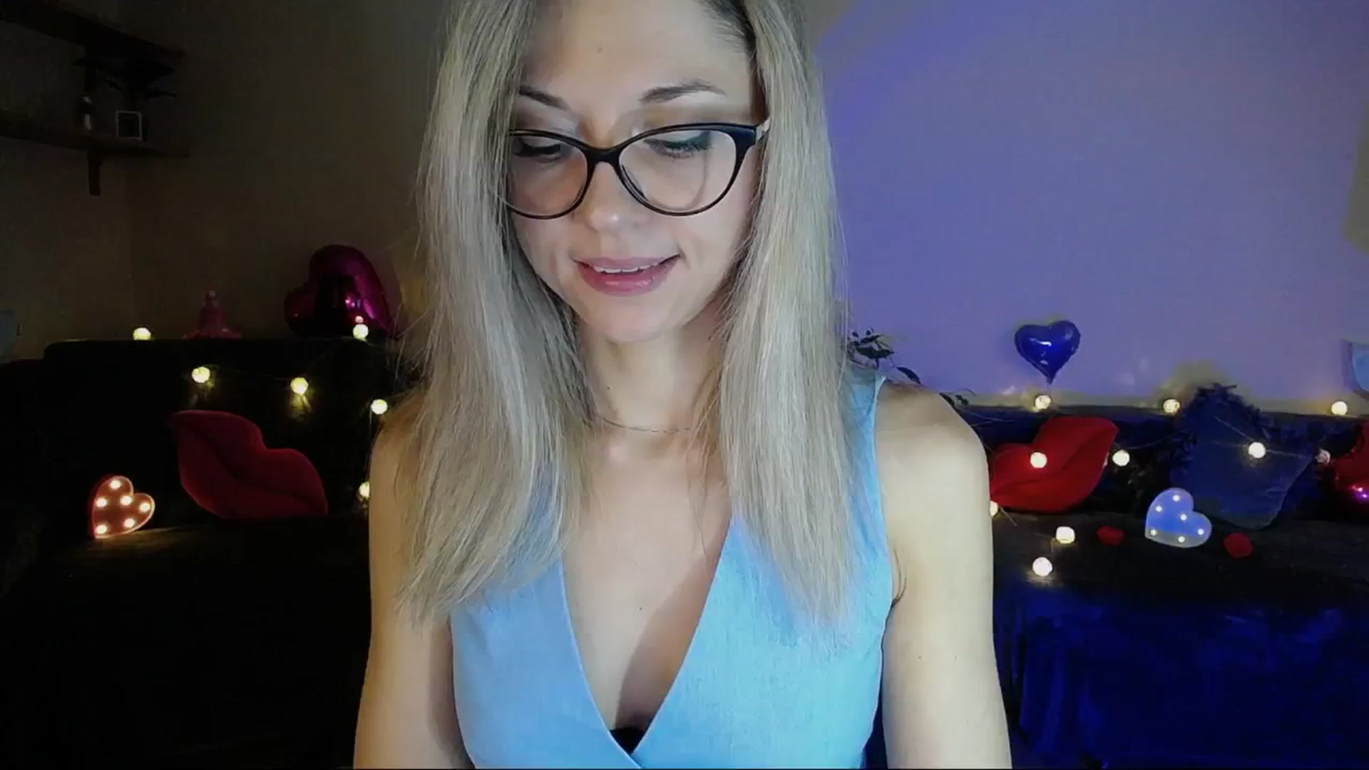 Gallery image thumbnail from Sunshine_alis's myfreecams stream on, 06/03/2025, 19:24 image 11 of 20
