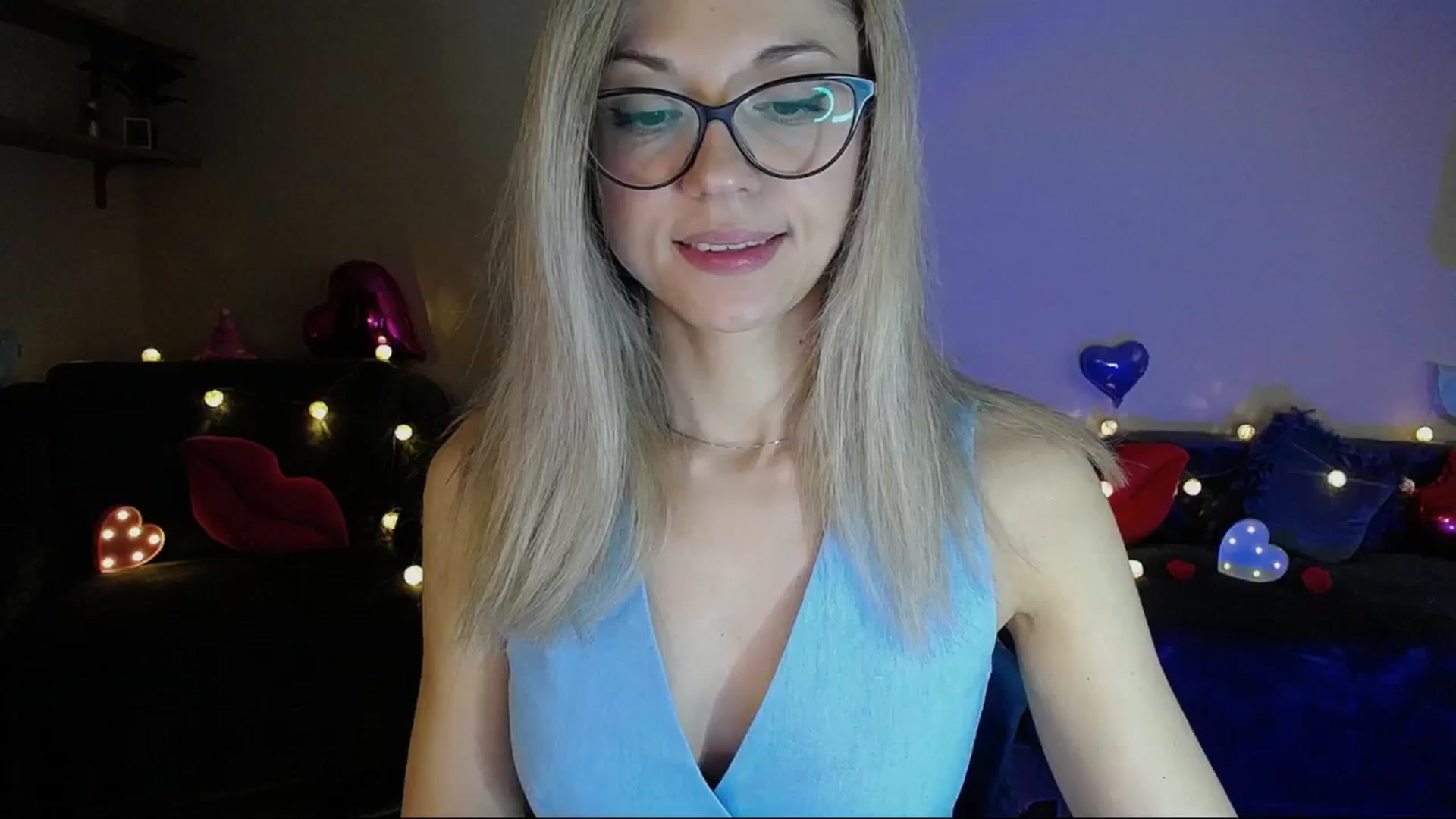 Gallery image thumbnail from Sunshine_alis's myfreecams stream on, 06/03/2025, 19:24 image 3 of 20