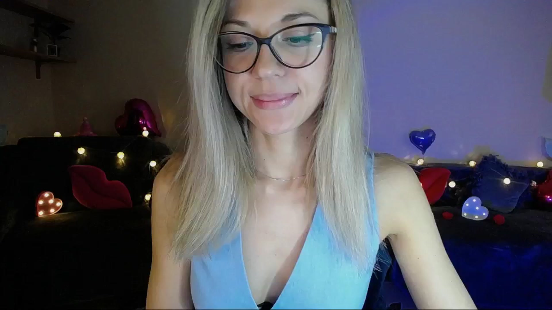 Gallery image thumbnail from Sunshine_alis's myfreecams stream on, 06/03/2025, 19:24 image 8 of 20