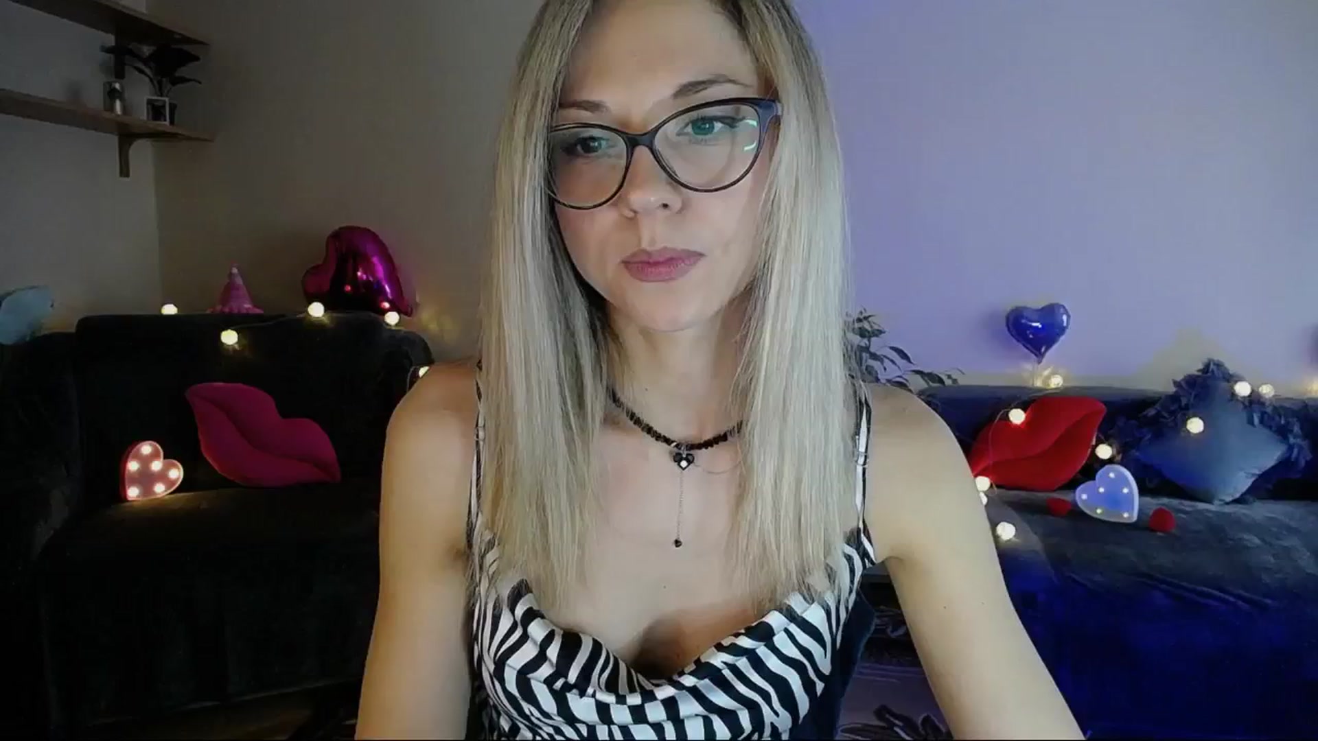Gallery image thumbnail from Sunshine_alis's myfreecams stream on, 06/06/2025, 15:49 image 20 of 20