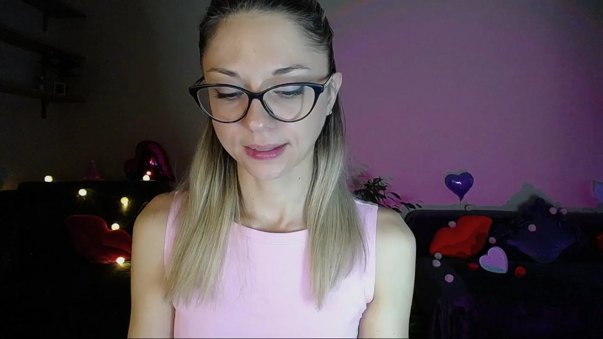 Gallery image thumbnail from Sunshine_alis's myfreecams stream on, 06/08/2025, 18:26 image 11 of 20