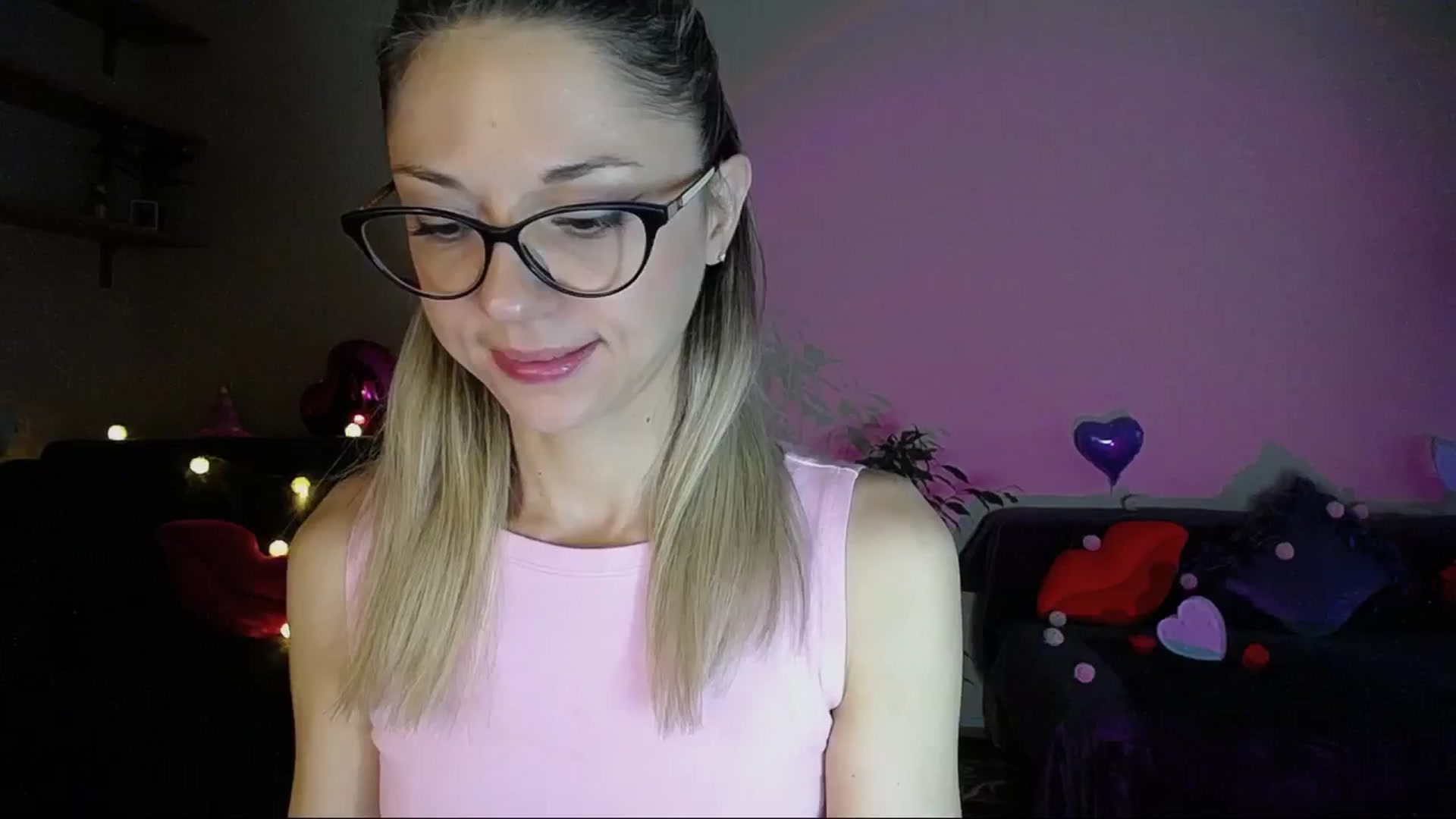 Gallery image thumbnail from Sunshine_alis's myfreecams stream on, 06/08/2025, 18:26 image 8 of 20